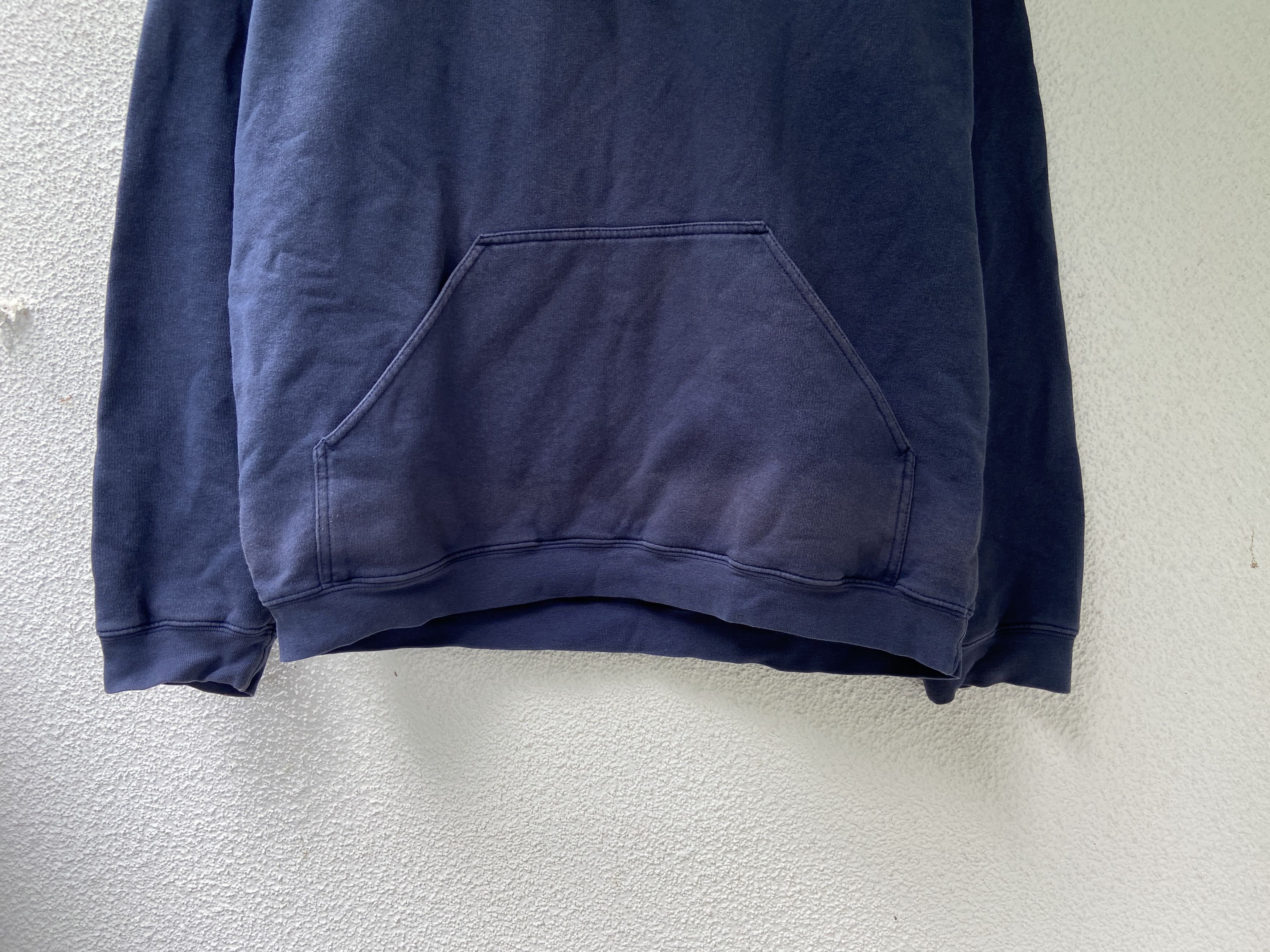 Nike Vintage Nike Y2K Single Swoosh Blue sunfaded Travis Hoodie Size US L / EU 52-54 / 3 - 3 Thumbnail