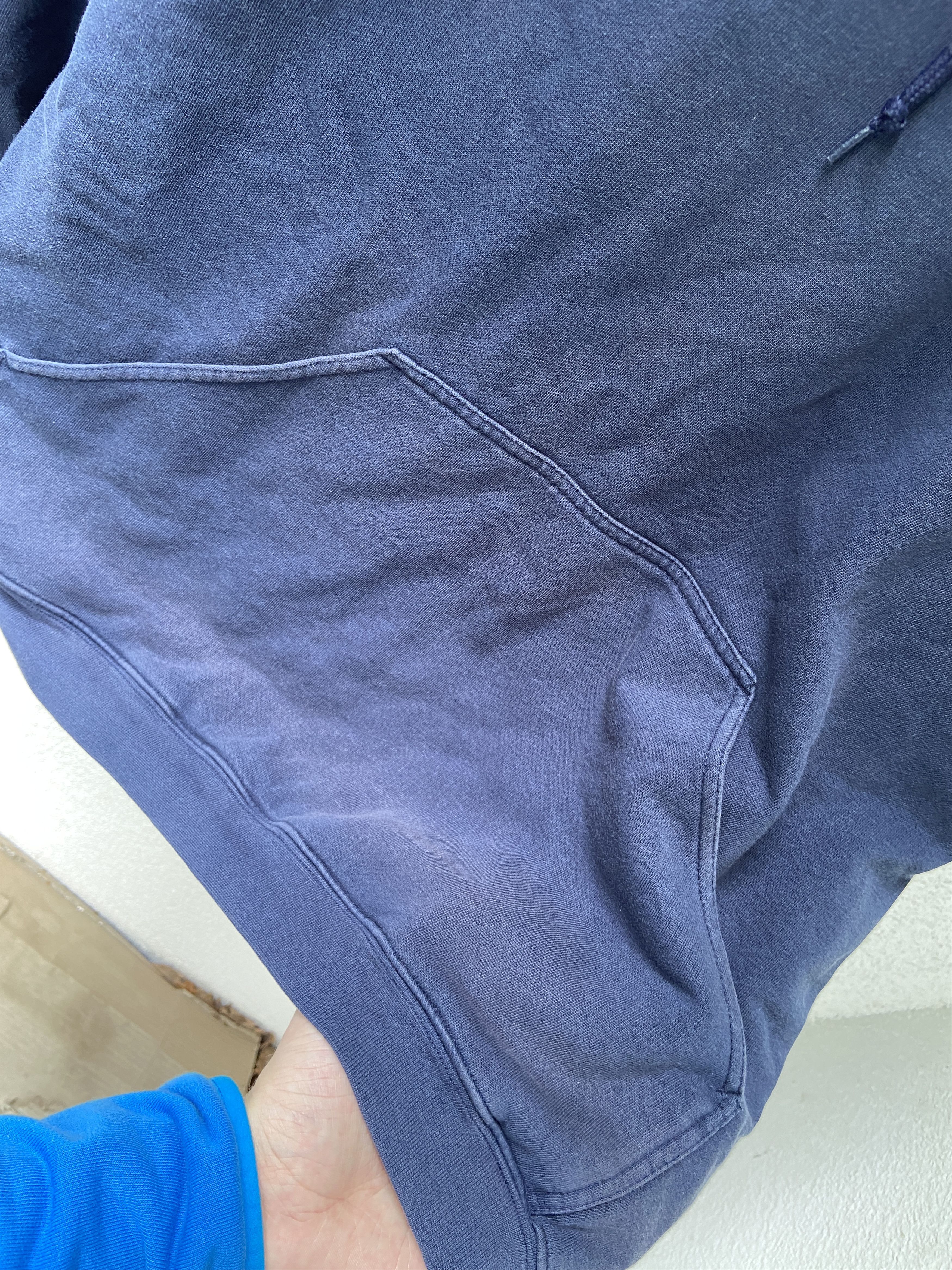Nike Vintage Nike Y2K Single Swoosh Blue sunfaded Travis Hoodie Size US L / EU 52-54 / 3 - 7 Thumbnail