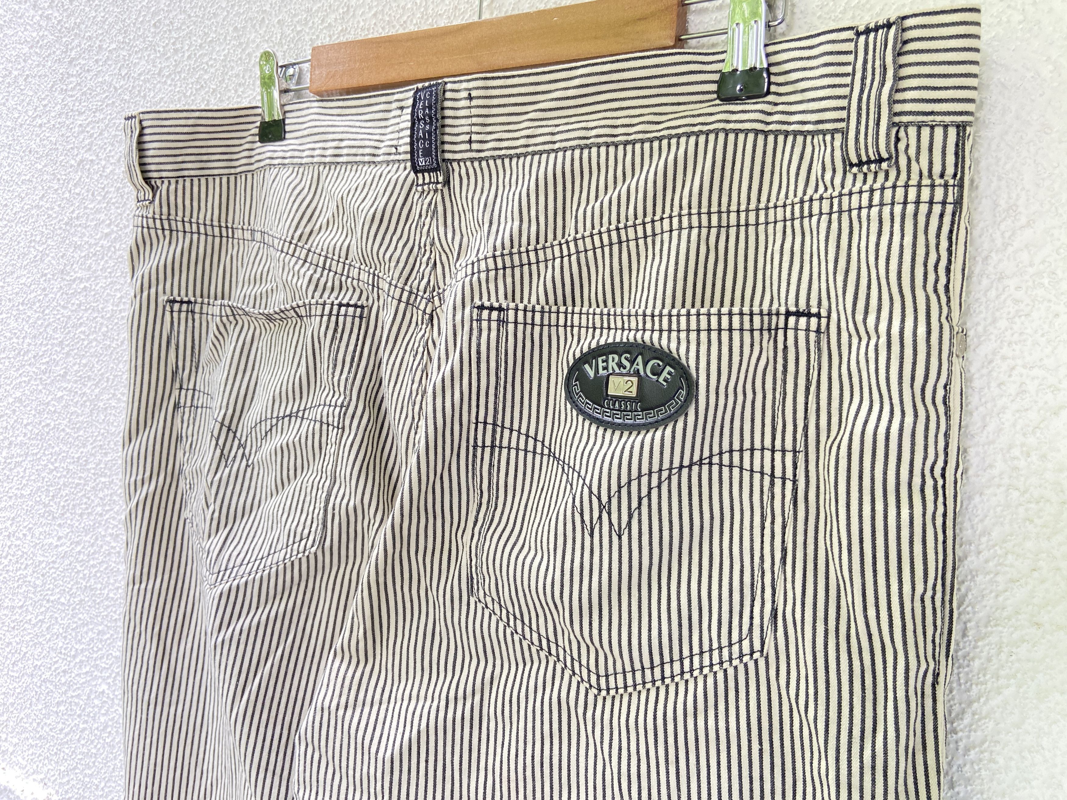 Versace Versace v2 vintage old money big boy Shaquille O'Neal pants Size US 40 / EU 56 - 5 Thumbnail