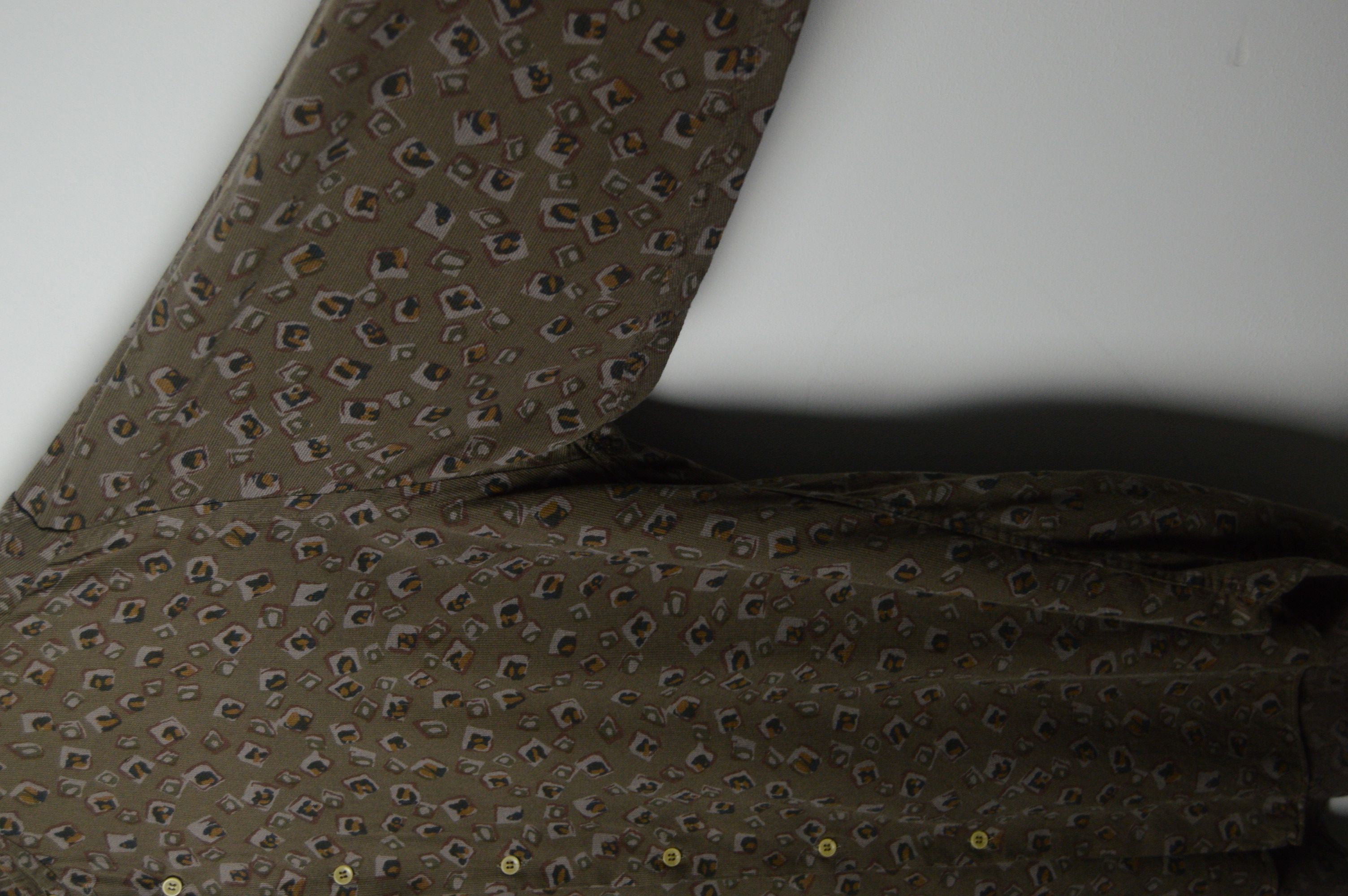 Giorgio Armani armani shirt archive 80s microcord l-xl Size US L / EU 52-54 / 3 - 14 Thumbnail