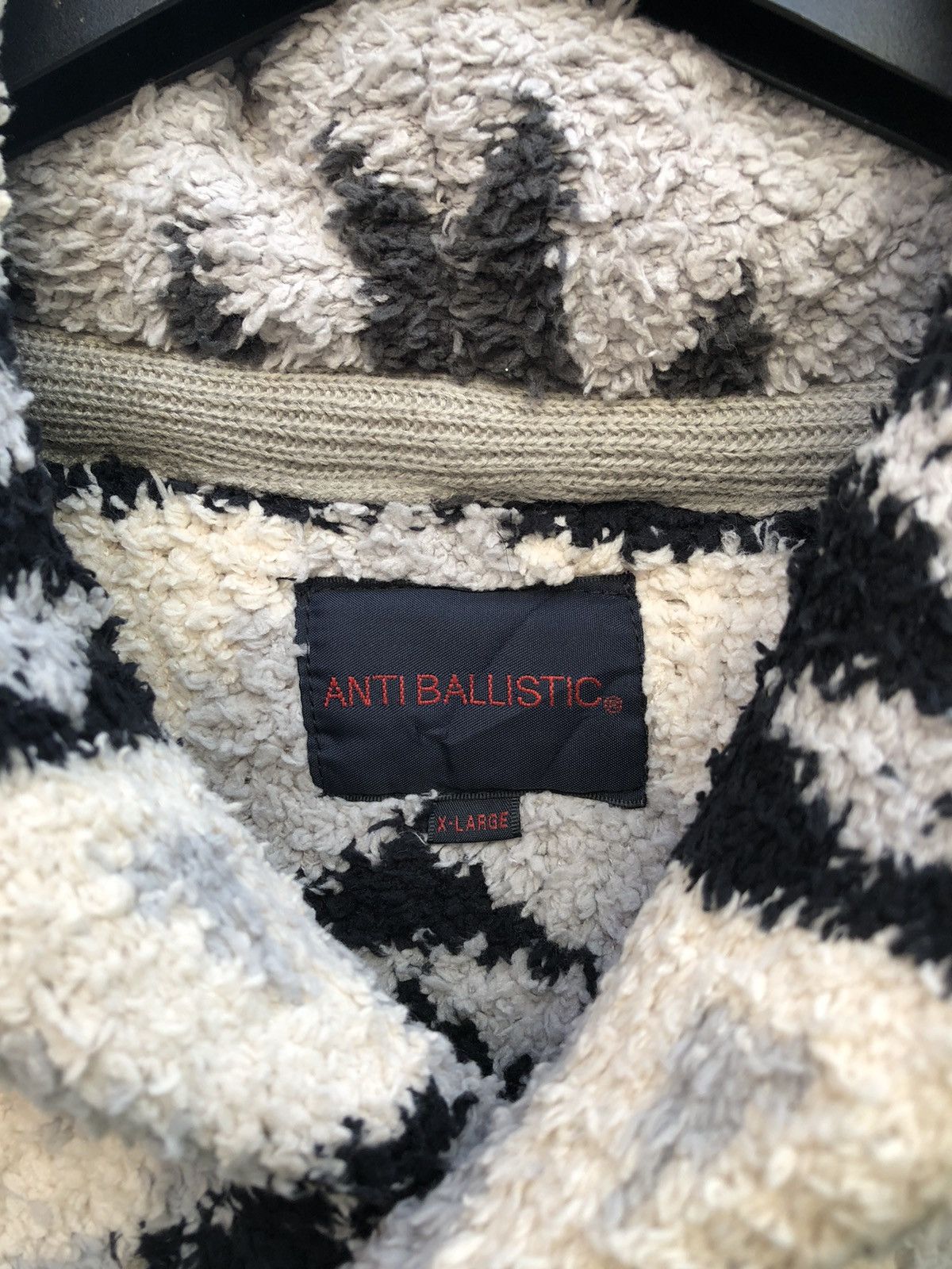 Japanese Brand Shawl Collar Cardigan Jacket Sherpa Native by Anti Ballistic Size US L / EU 52-54 / 3 - 12 Thumbnail