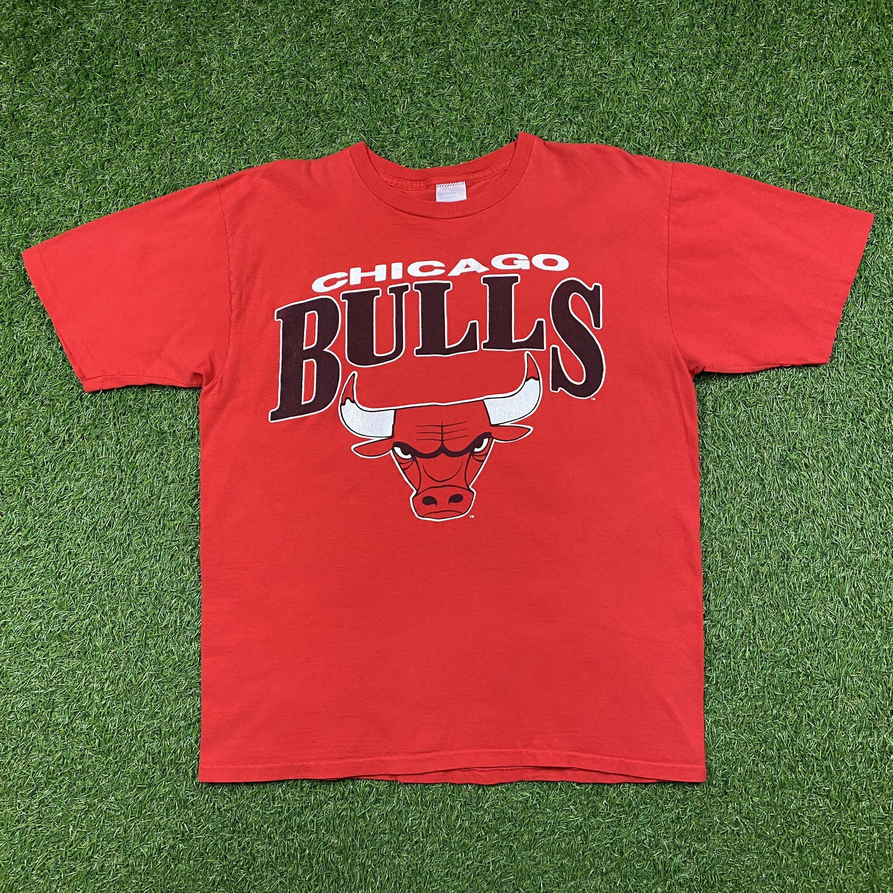 NBA Vintage Chicago Bulls T-Shirt Size L 90s Jordan Size US L / EU 52-54 / 3 - 1 Thumbnail