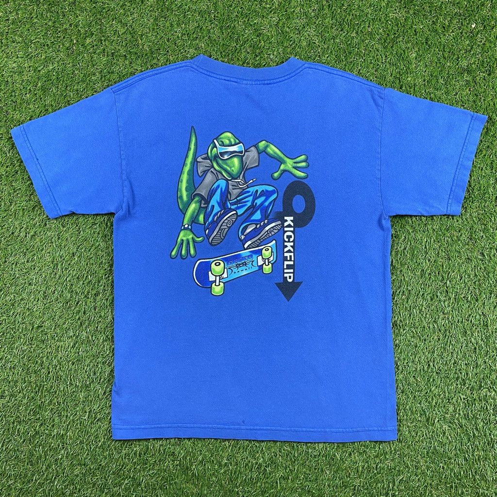 Vintage Vintage 90s Gecko Hawaii Kickflip Skate T-Shirt Size S Size US S / EU 44-46 / 1 - 1 Thumbnail