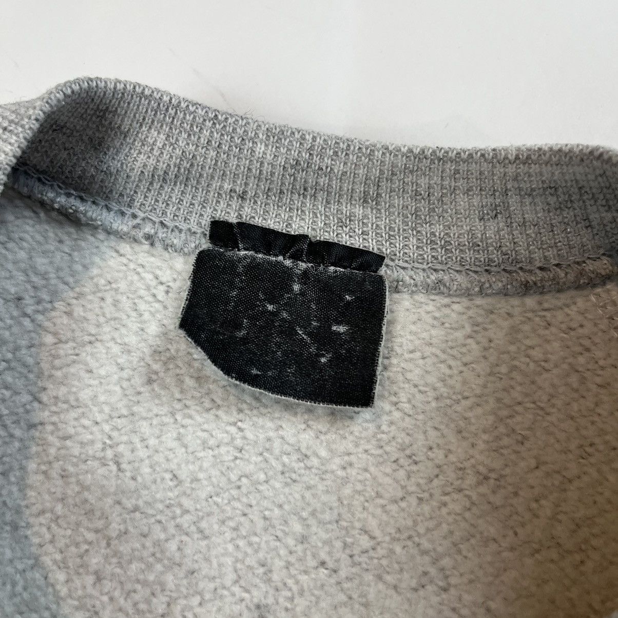 Vintage Vintage Yale Crewneck Sweatshirt Size M 80s Size US M / EU 48-50 / 2 - 6 Thumbnail
