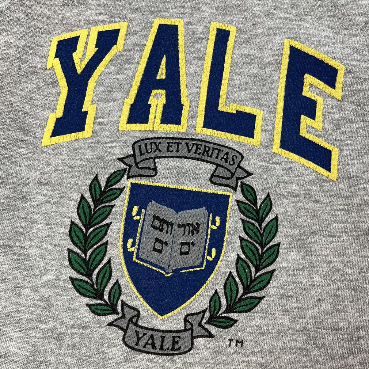 Vintage Vintage Yale Crewneck Sweatshirt Size M 80s Size US M / EU 48-50 / 2 - 5 Thumbnail
