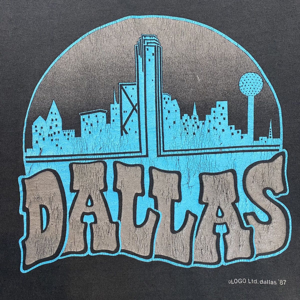 Vintage Vintage 80s Dallas Graphic T-Shirt Size XL Size US XL / EU 56 / 4 - 3 Thumbnail