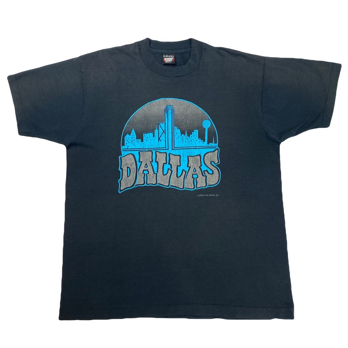 Vintage Vintage 80s Dallas Graphic T-Shirt Size XL Size US XL / EU 56 / 4 - 1 Thumbnail