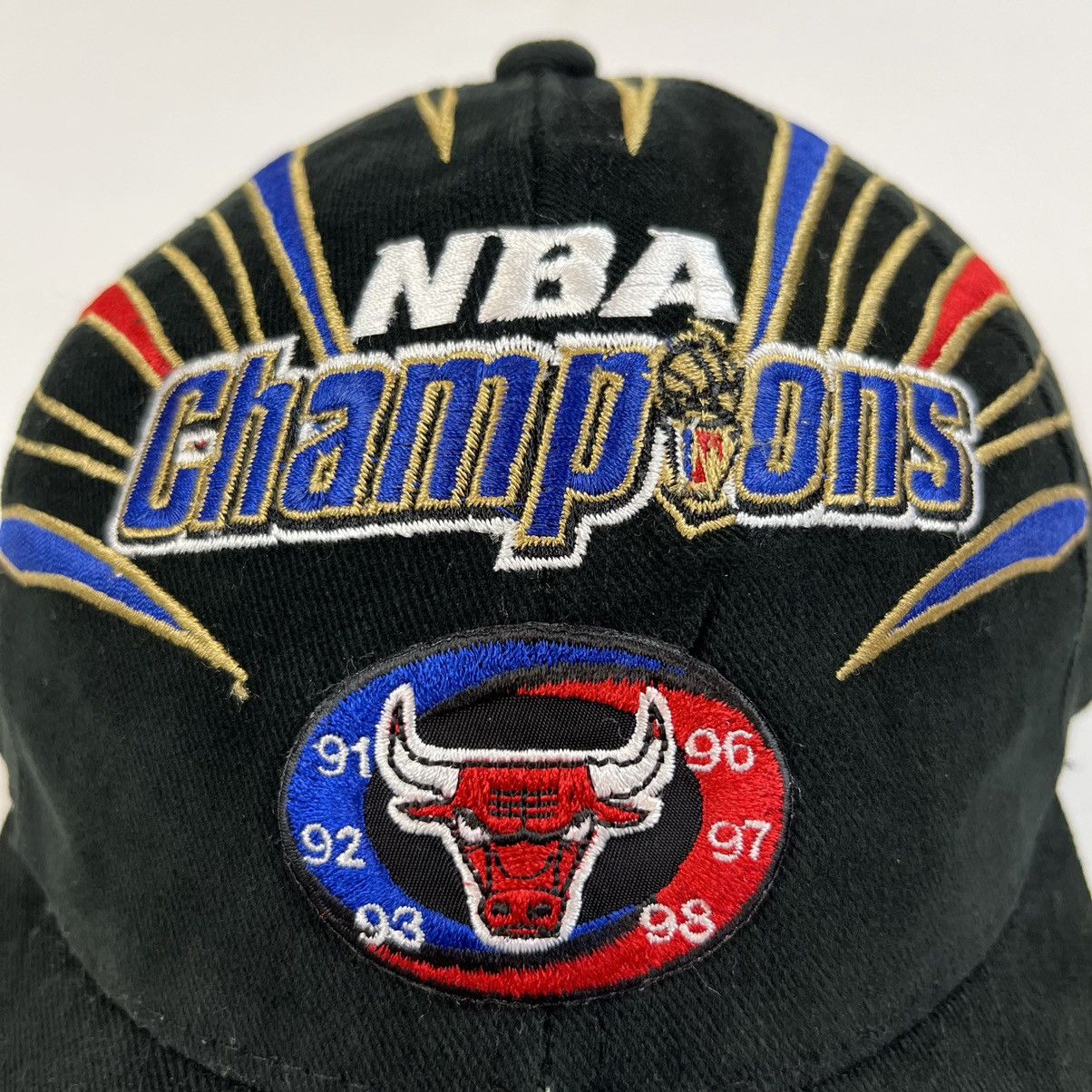 NBA Vintage 90s Chicago Bulls Hat Starter OSFM Size ONE SIZE - 3 Thumbnail