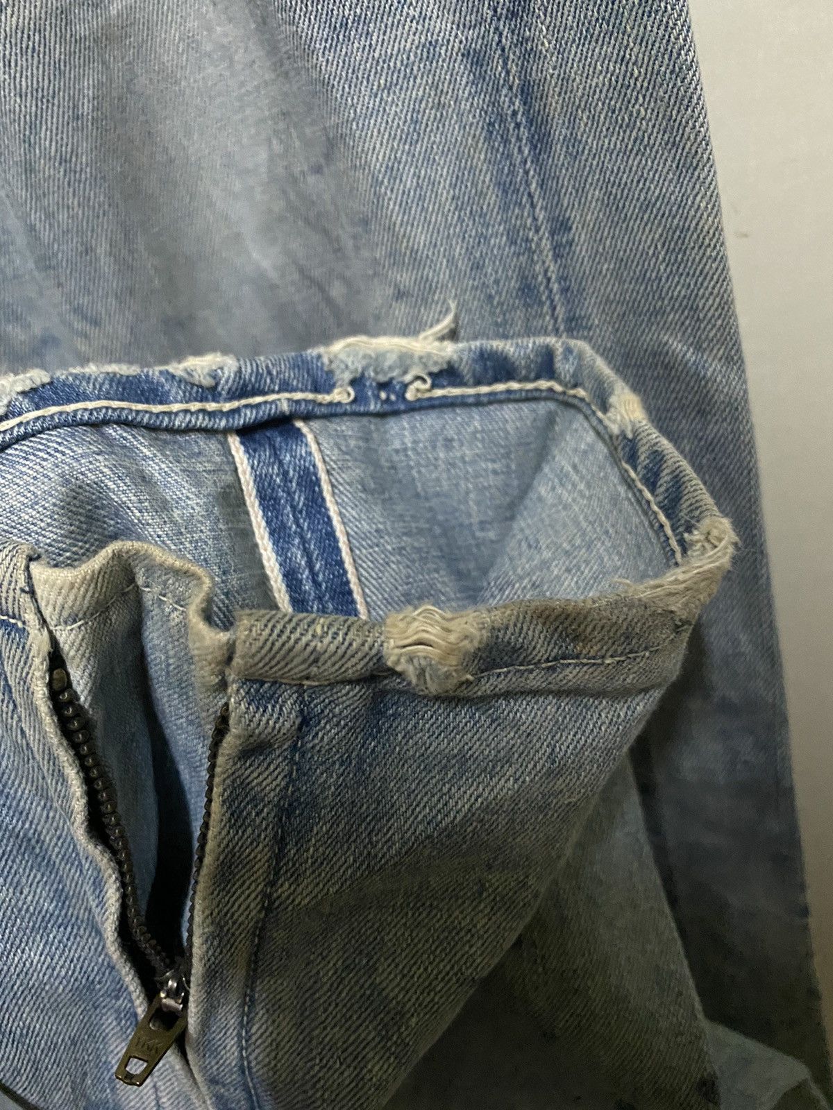 Levi's Vintage Clothing Levis Big E Selvedge Zipper Inseam Rare Size US 32 / EU 48 - 9 Thumbnail