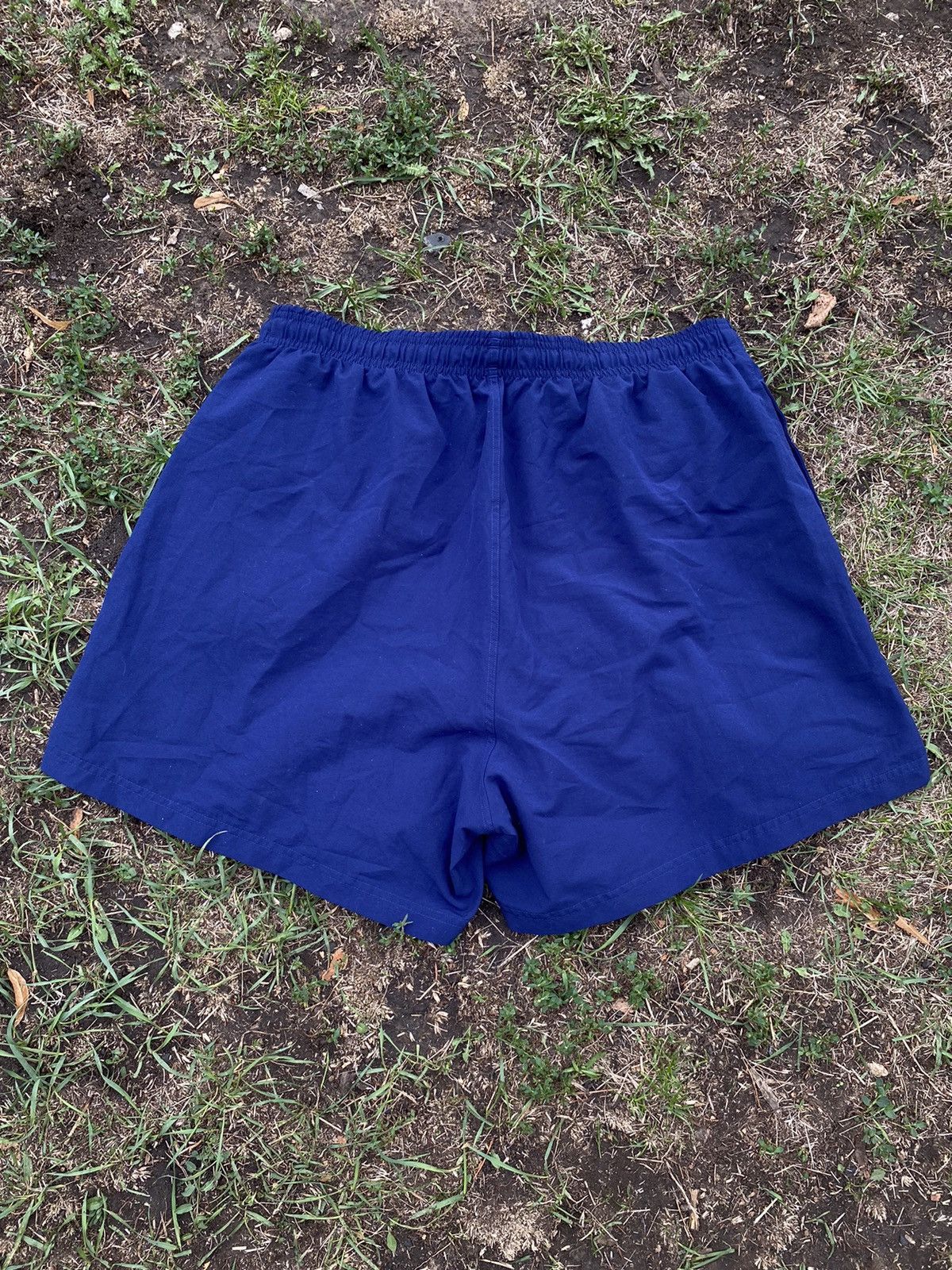 Adidas Vintage Adidas shorts streetwear y2k casual style size XL Size US 36 / EU 52 - 3 Thumbnail