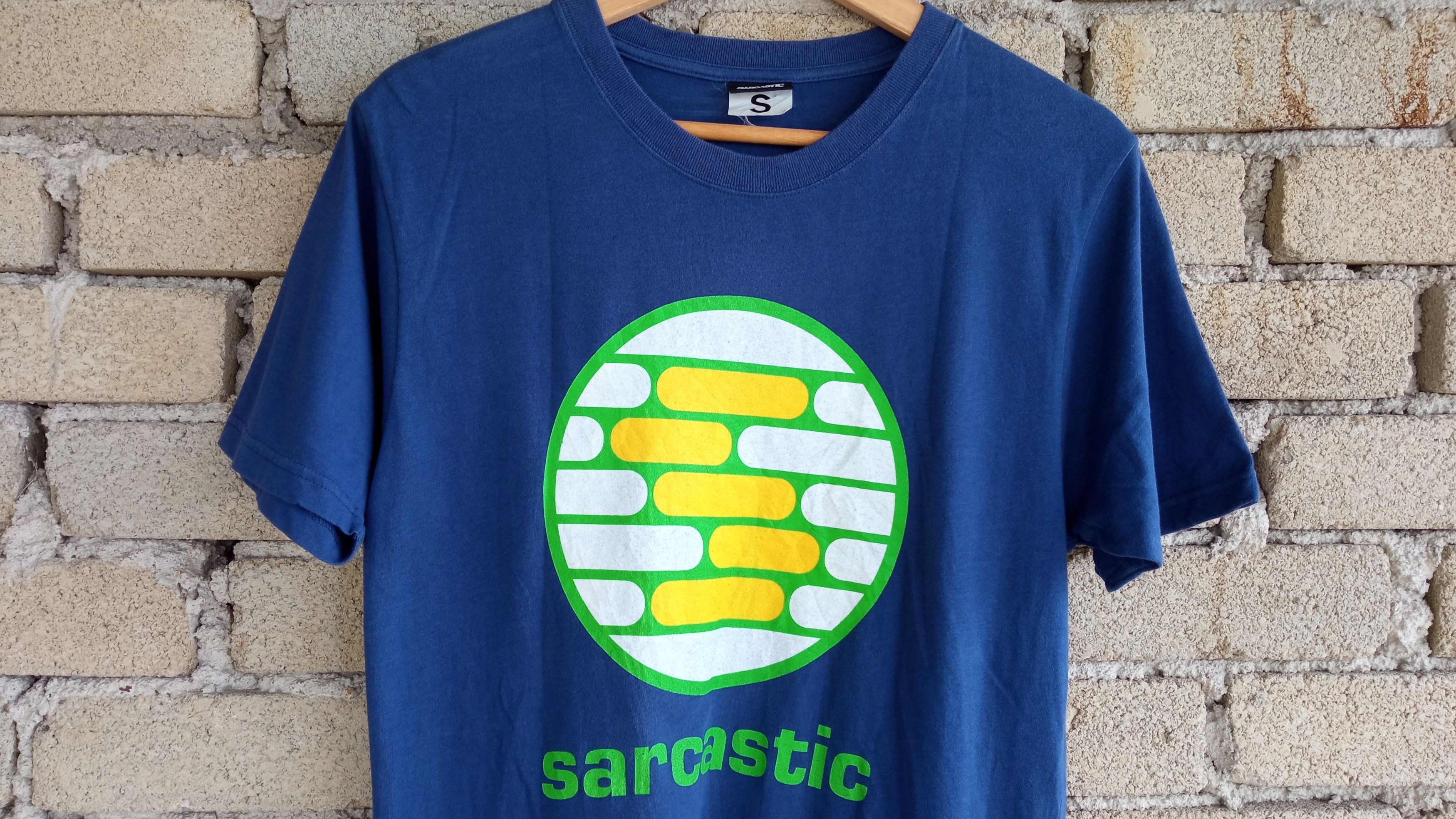 Japanese Brand × Vintage 🔥🔥Sarcastic Spell Out Logo T-Shirt Size US S / EU 44-46 / 1 - 8 Thumbnail