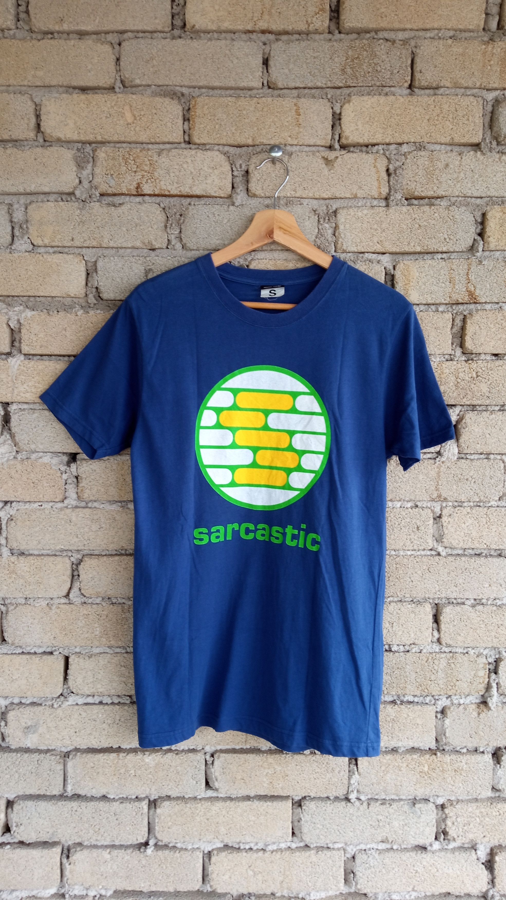 Japanese Brand × Vintage 🔥🔥Sarcastic Spell Out Logo T-Shirt Size US S / EU 44-46 / 1 - 1 Thumbnail