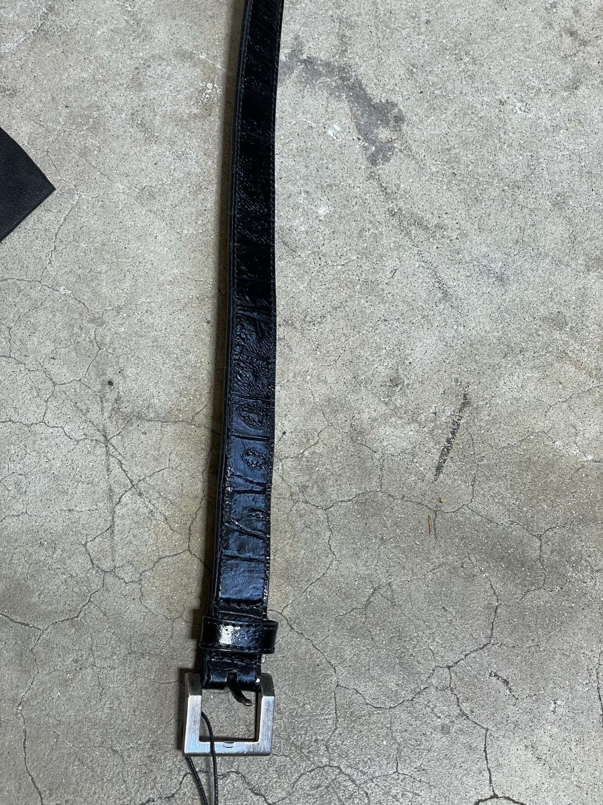 Saint Laurent Paris Saint Laurent Skinny Crocodile Embossed Leather Belt Size ONE SIZE - 2 Thumbnail