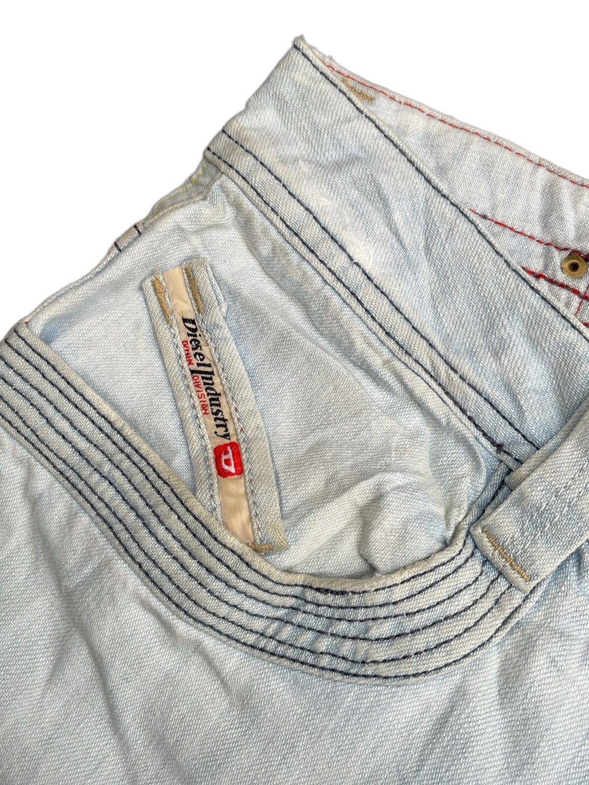 Designer STEALS Vintage Diesel Light Wash Denim Size US 33 - 9 Thumbnail