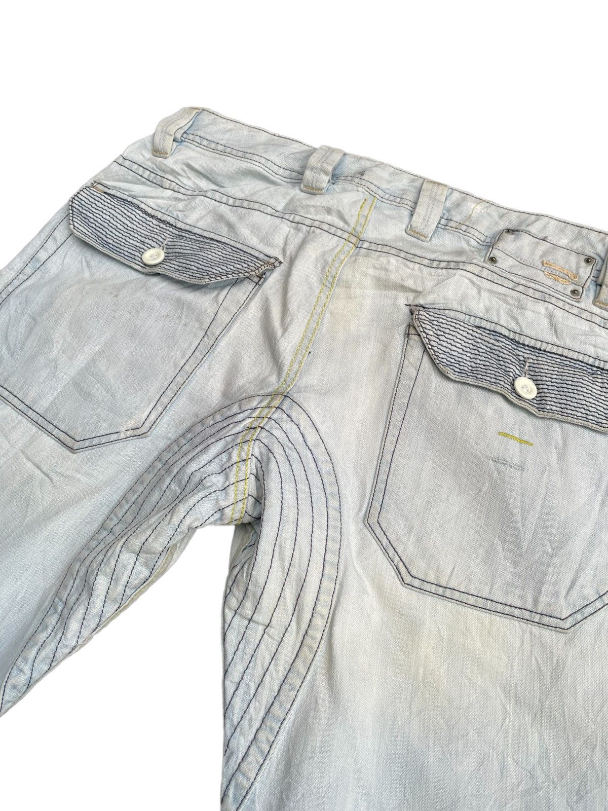 Designer STEALS Vintage Diesel Light Wash Denim Size US 33 - 12 Thumbnail