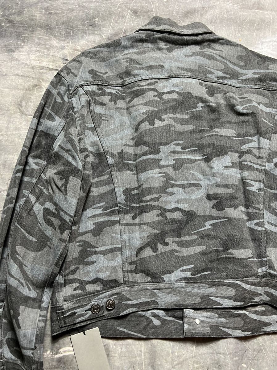 Balenciaga Balenciaga Camo Denim Jacket Size US M / EU 48-50 / 2 - 6 Thumbnail