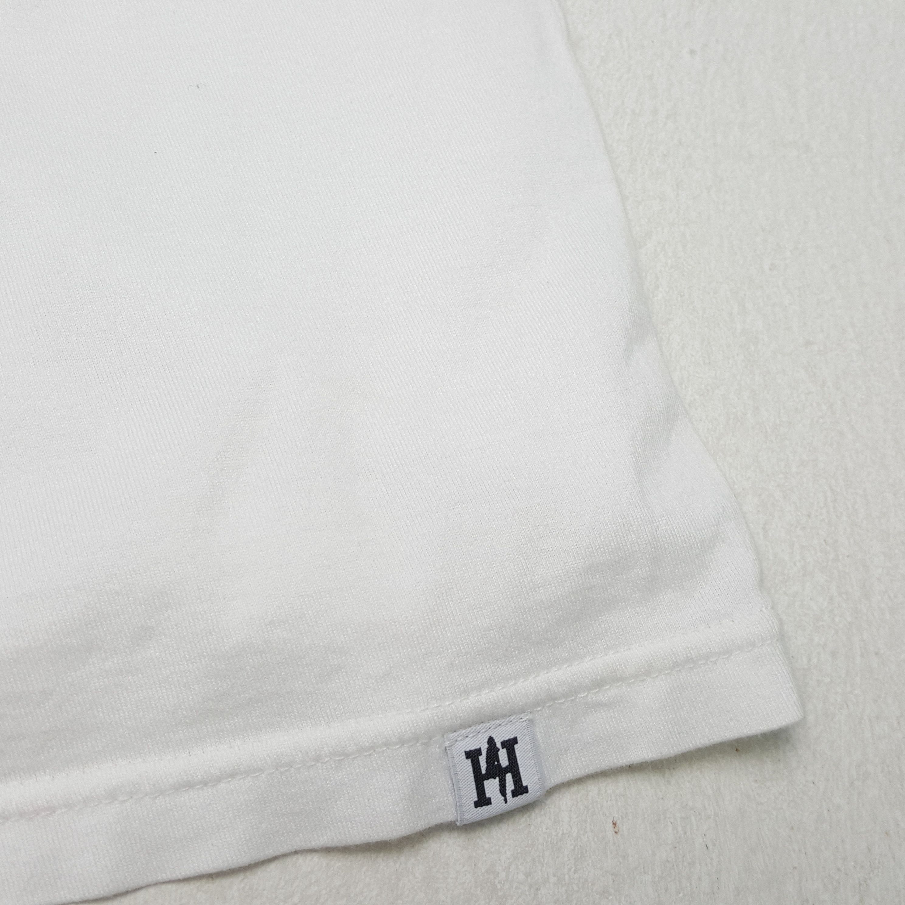 Hysteric Glamour Vintage HYSTERIC GLAMOUR Japanese Brand Sexy Woman's T-Shirt Size US L / EU 52-54 / 3 - 5 Thumbnail