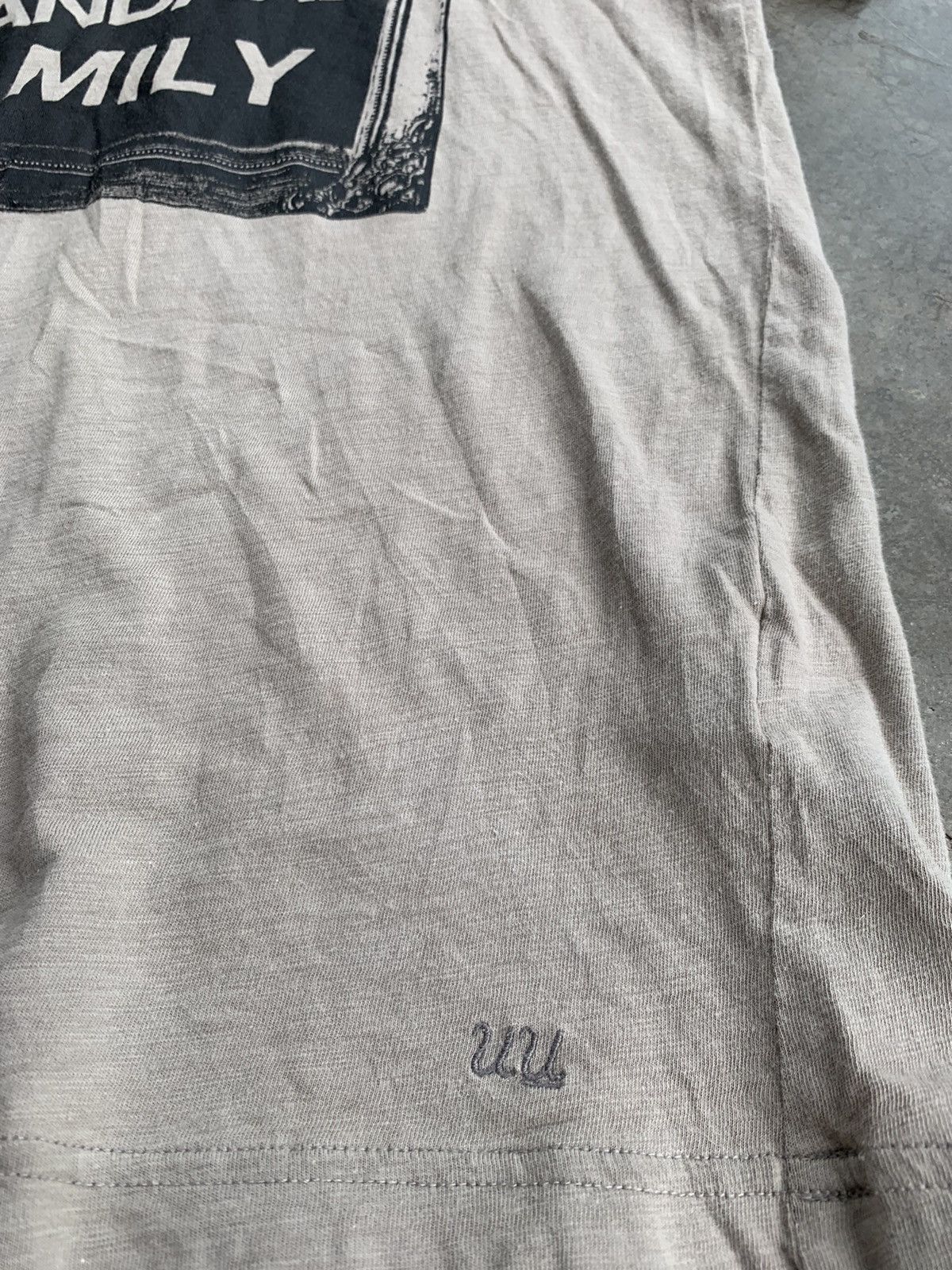 Undercover × Uniqlo Uniqlo Undercover New Standard Family Tshirt Size US L / EU 52-54 / 3 - 3 Thumbnail