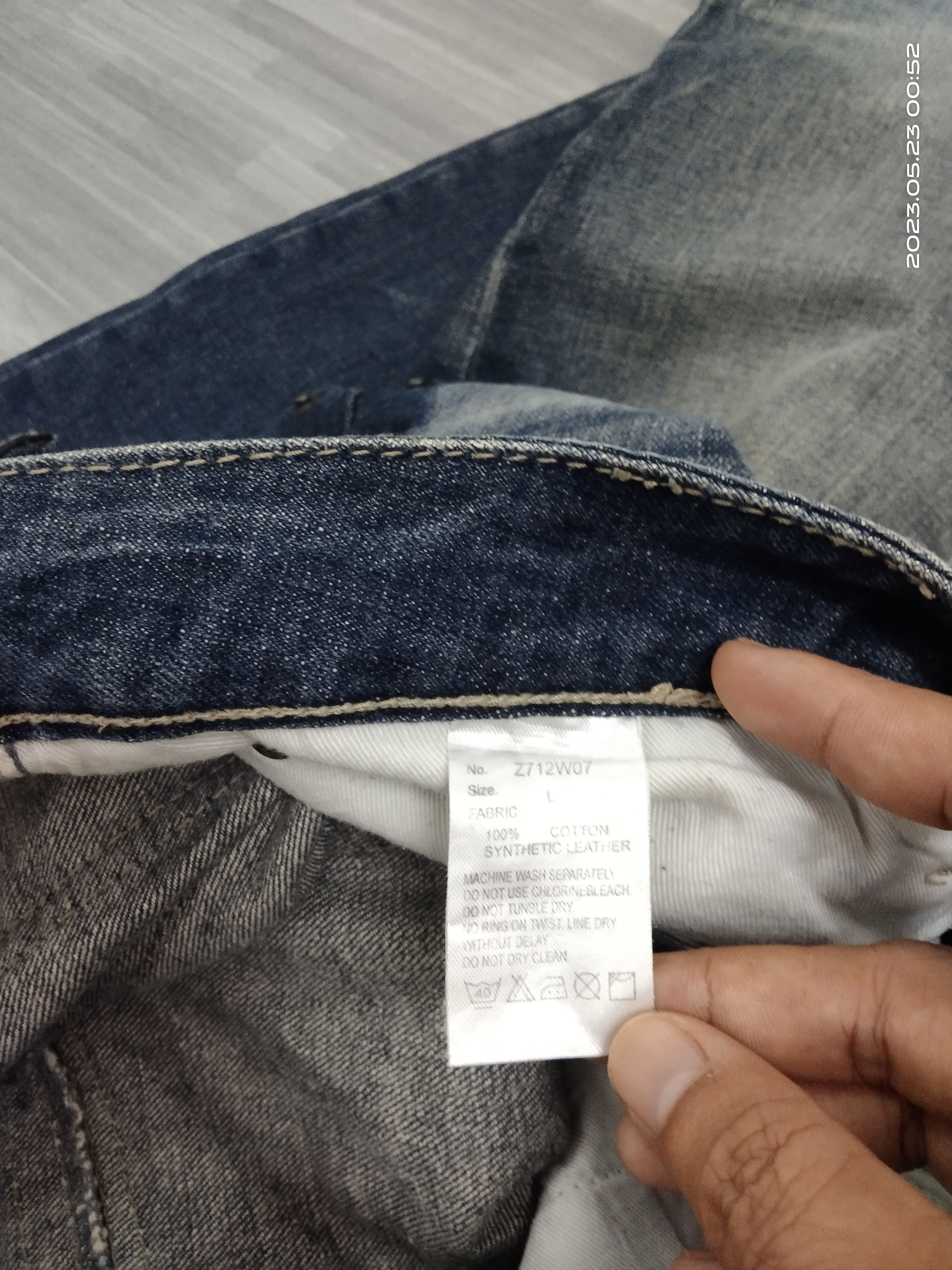 semanticdesign SICK WASHED BLUE SEMANTIC DESIGN STUDDED DENIM PANTS Size US 31 - 9 Thumbnail