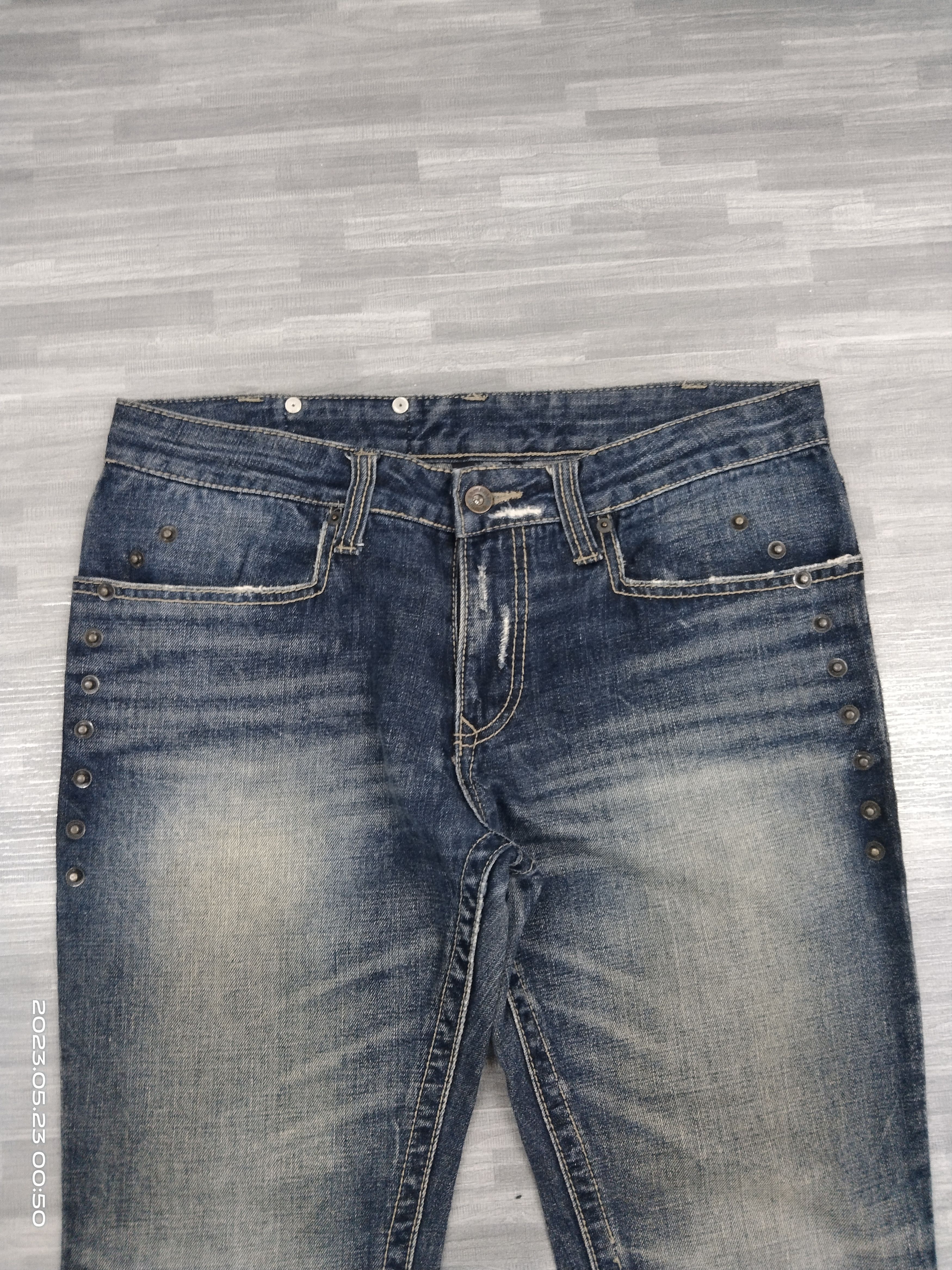 semanticdesign SICK WASHED BLUE SEMANTIC DESIGN STUDDED DENIM PANTS Size US 31 - 4 Thumbnail