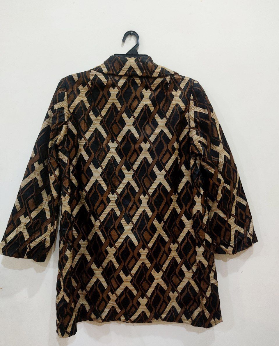 Japanese Brand × Vintage Vintage Luxury Cross Jacket/Coat Size US L / EU 52-54 / 3 - 3 Thumbnail