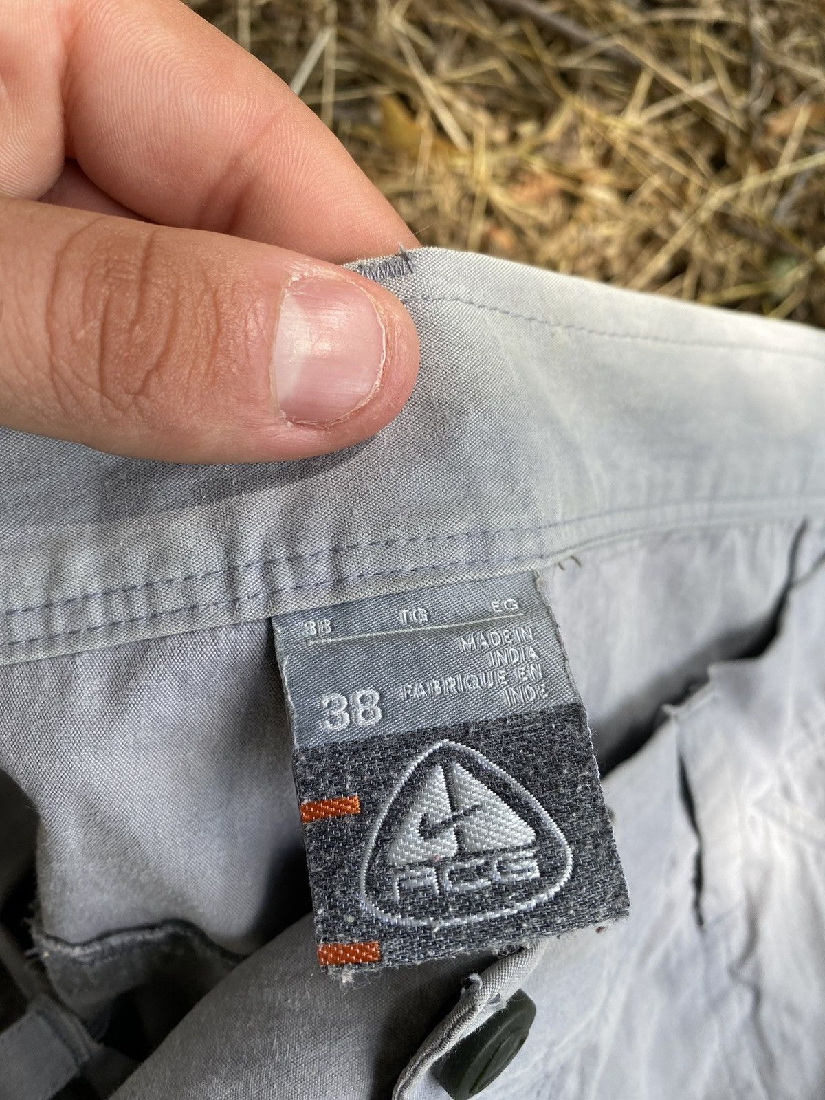 Nike ACG × Vintage Mens Vintage Nike ACG shorts streetwear y2k rare drill drip Size US 38 / EU 54 - 7 Thumbnail