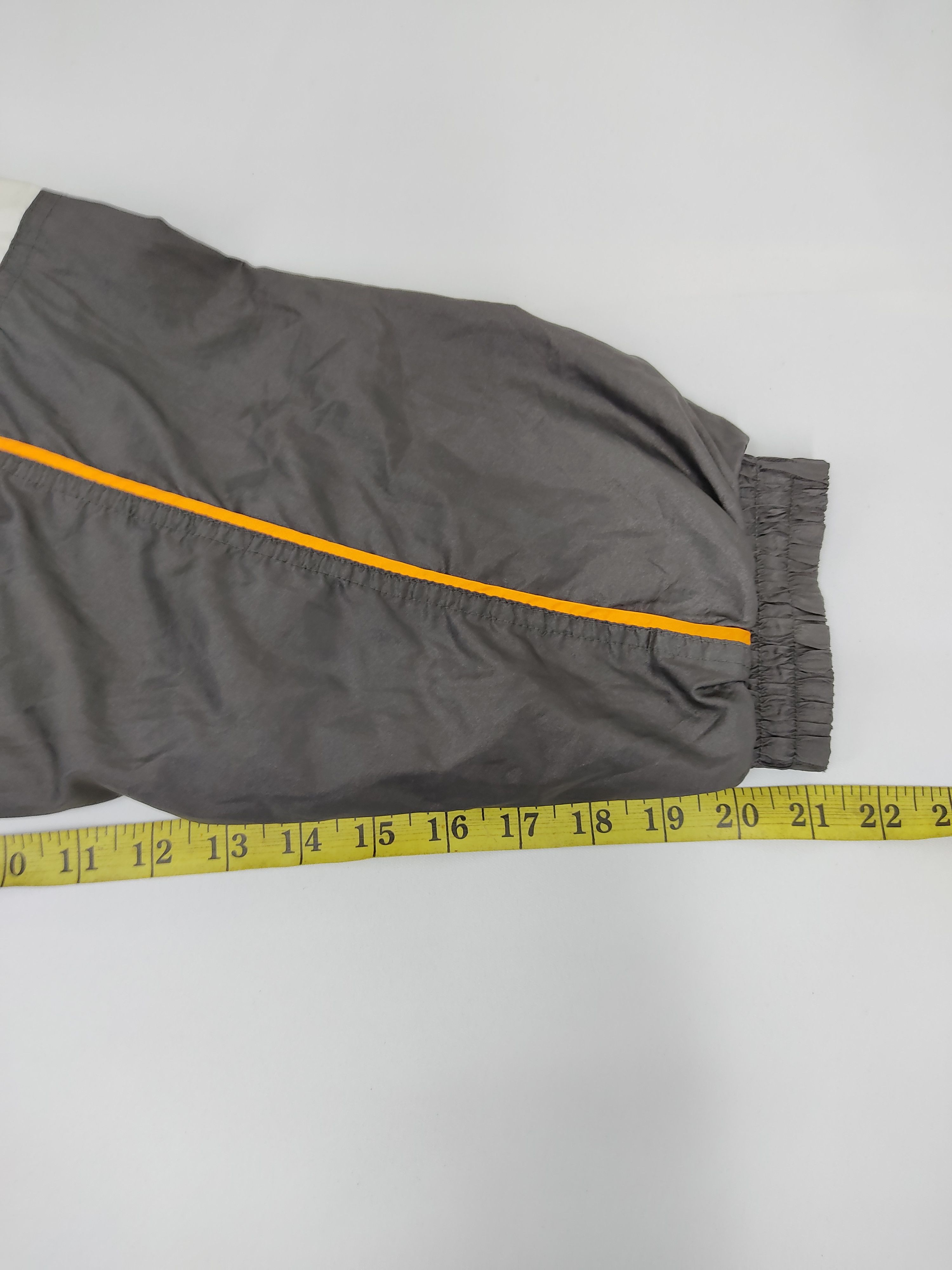 Nike × Vintage Vintage 90s Nike Jacket Hiking Zipper Outdoor Sportswear Size US L / EU 52-54 / 3 - 9 Thumbnail