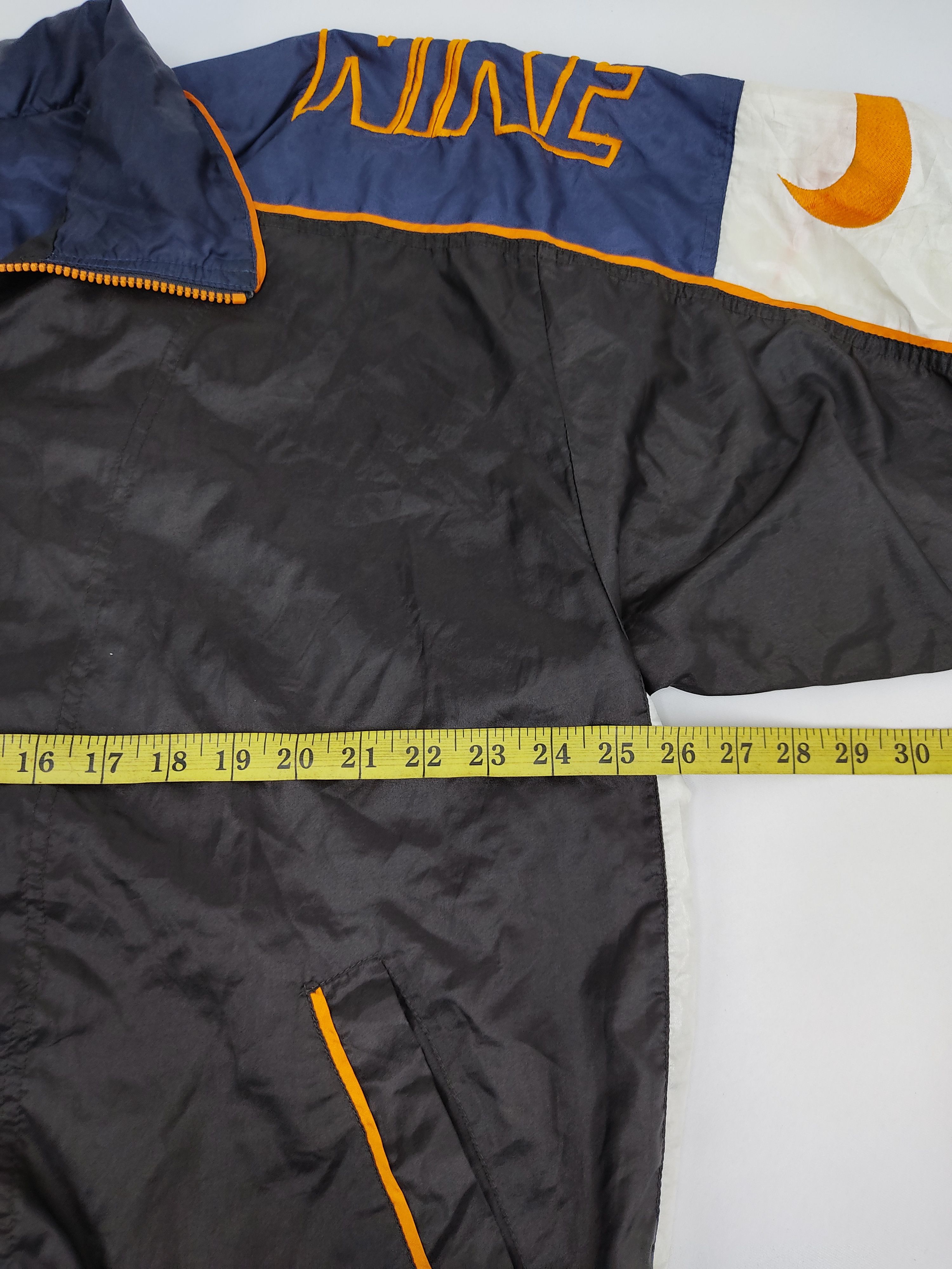 Nike × Vintage Vintage 90s Nike Jacket Hiking Zipper Outdoor Sportswear Size US L / EU 52-54 / 3 - 7 Thumbnail