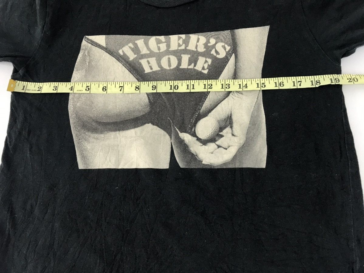 Japanese Brand Howl And Another Poem Tiger's Hole Sexy Girl Graphic Tee Size US M / EU 48-50 / 2 - 8 Thumbnail