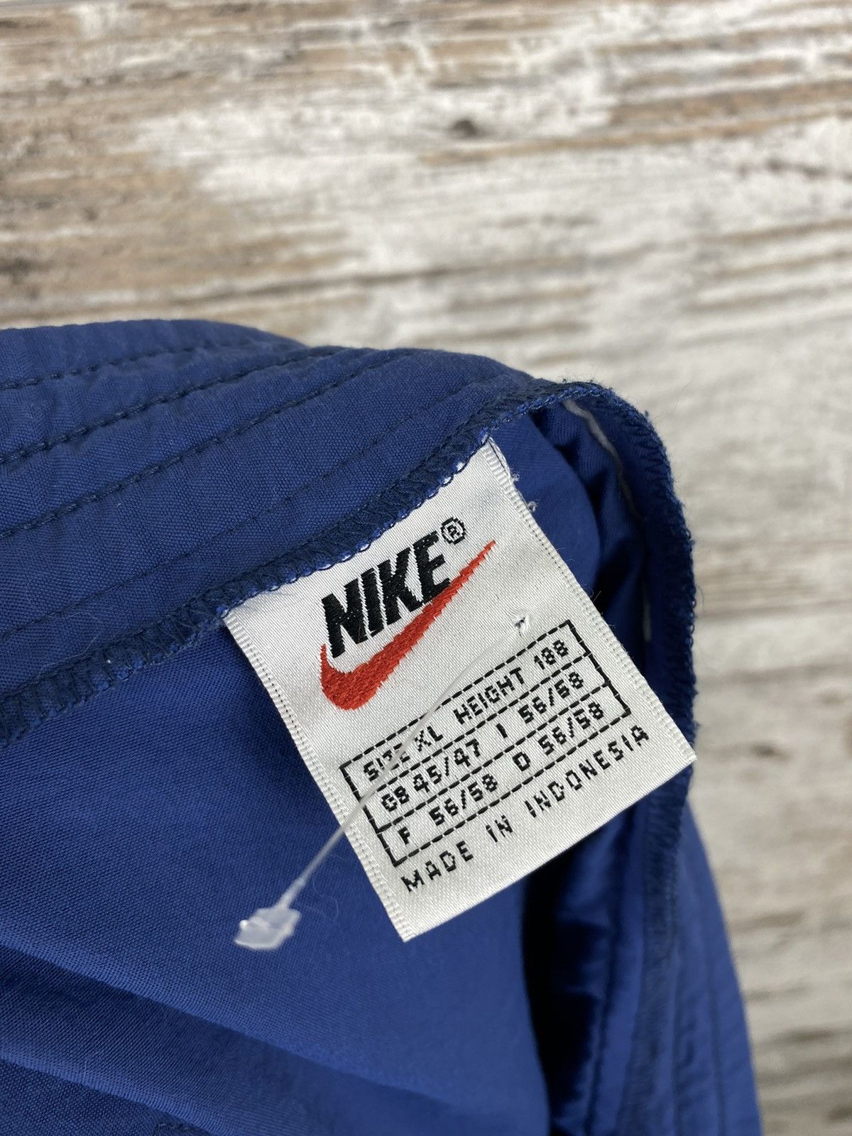 Nike ACG × Vintage Mens Vintage Nike shorts swoosh logo streetwear rare y2k Size US 36 / EU 52 - 19 Thumbnail