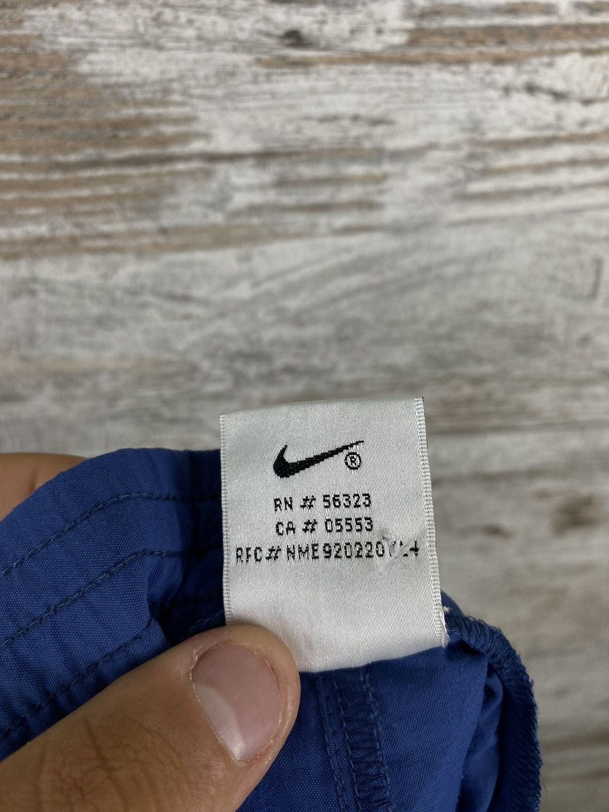 Nike ACG × Vintage Mens Vintage Nike shorts swoosh logo streetwear rare y2k Size US 36 / EU 52 - 20 Thumbnail