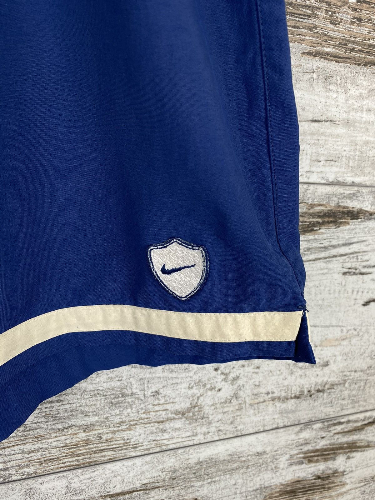 Nike ACG × Vintage Mens Vintage Nike shorts swoosh logo streetwear rare y2k Size US 36 / EU 52 - 11 Thumbnail