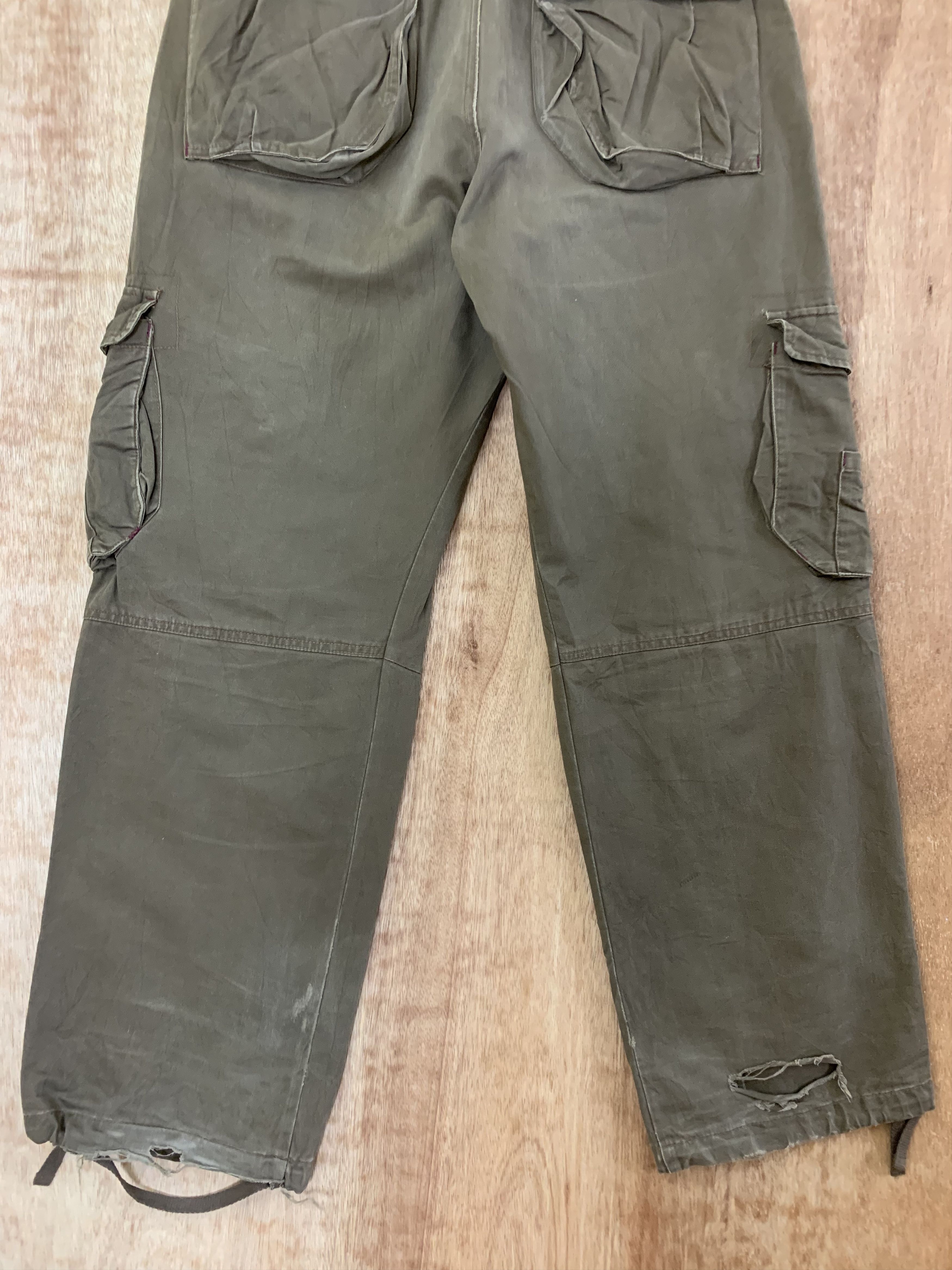 Japanese Brand Cargo Pants Brown Multipocket Utility Pants Travis Scott Size US 31 - 12 Thumbnail