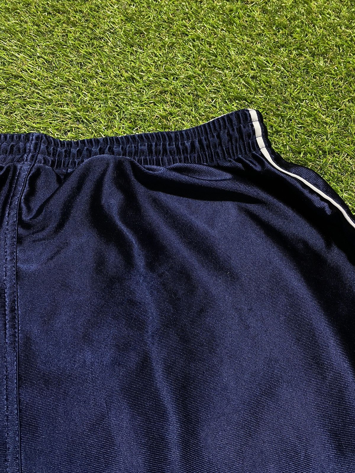 Nike Vintage Nike shorts streetwear swoosh casual y2k size L Size US 34 / EU 50 - 3 Thumbnail