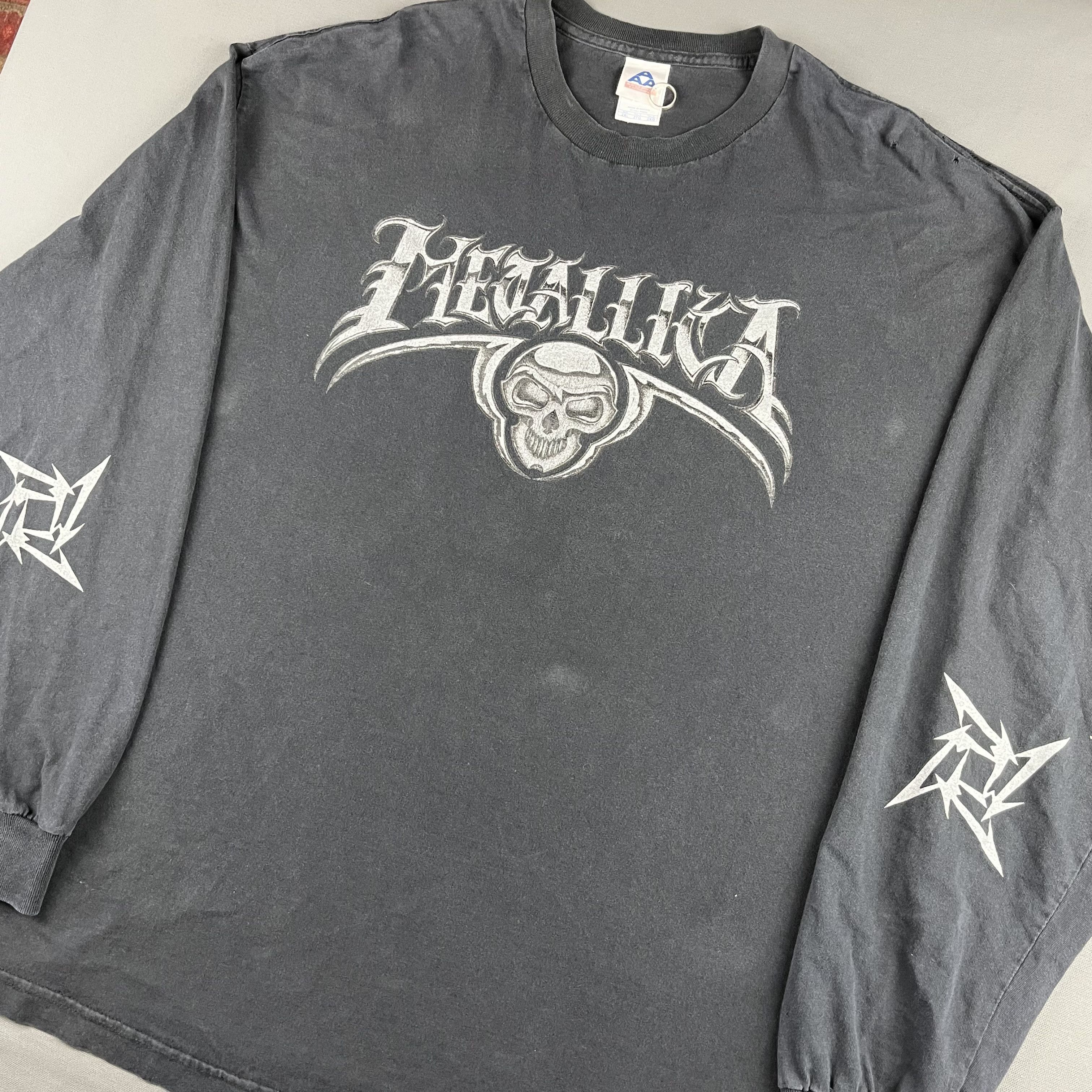 T-shirt Vintage Metallica Années 2000 - Motif Guitares Vulturus, Taille L, Noir