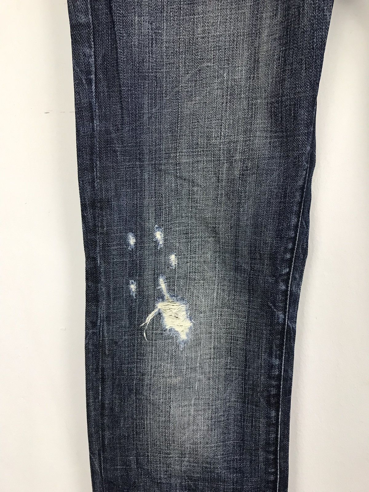 Japanese Brand Colin’s 741 Rigid Turquality Turkey Denim Jeans Distressed Size US 30 / EU 46 - 24 Thumbnail