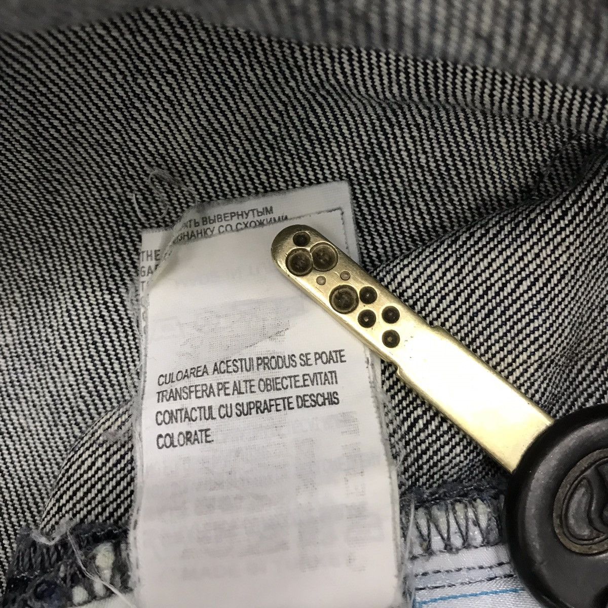 Japanese Brand Colin’s 741 Rigid Turquality Turkey Denim Jeans Distressed Size US 30 / EU 46 - 22 Thumbnail