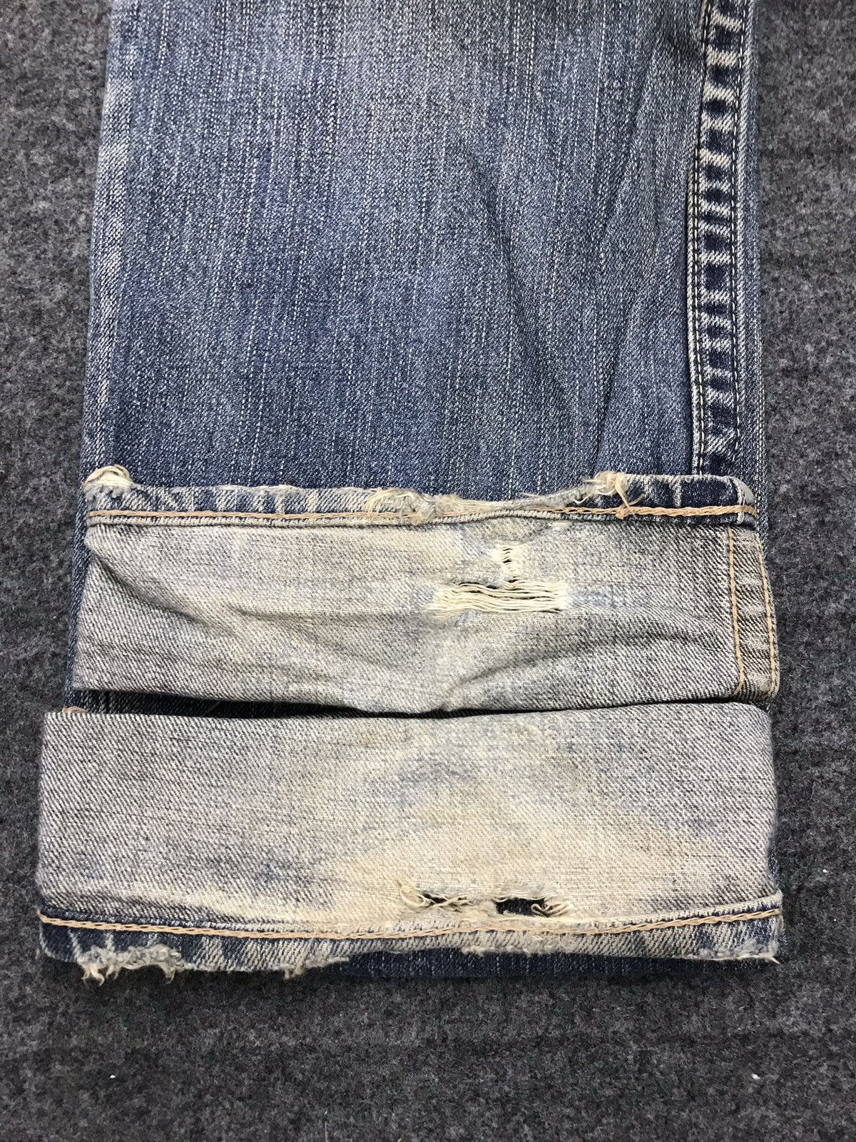 Levi's Levi’s Lvc 502 Blue Denim Jeans Distressed Closed Pockets Size US 32 / EU 48 - 22 Thumbnail