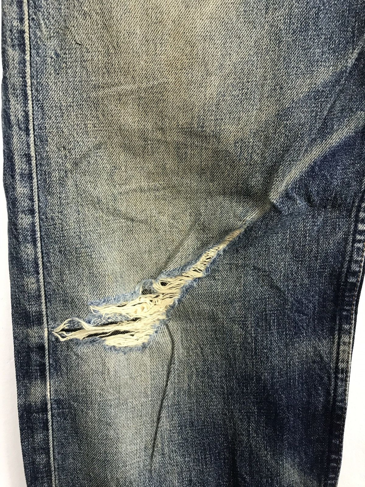 Levi's Vintage Clothing Levi’s 503 Blue Denim Jeans Pant Hype Distressed Size US 30 / EU 46 - 11 Thumbnail