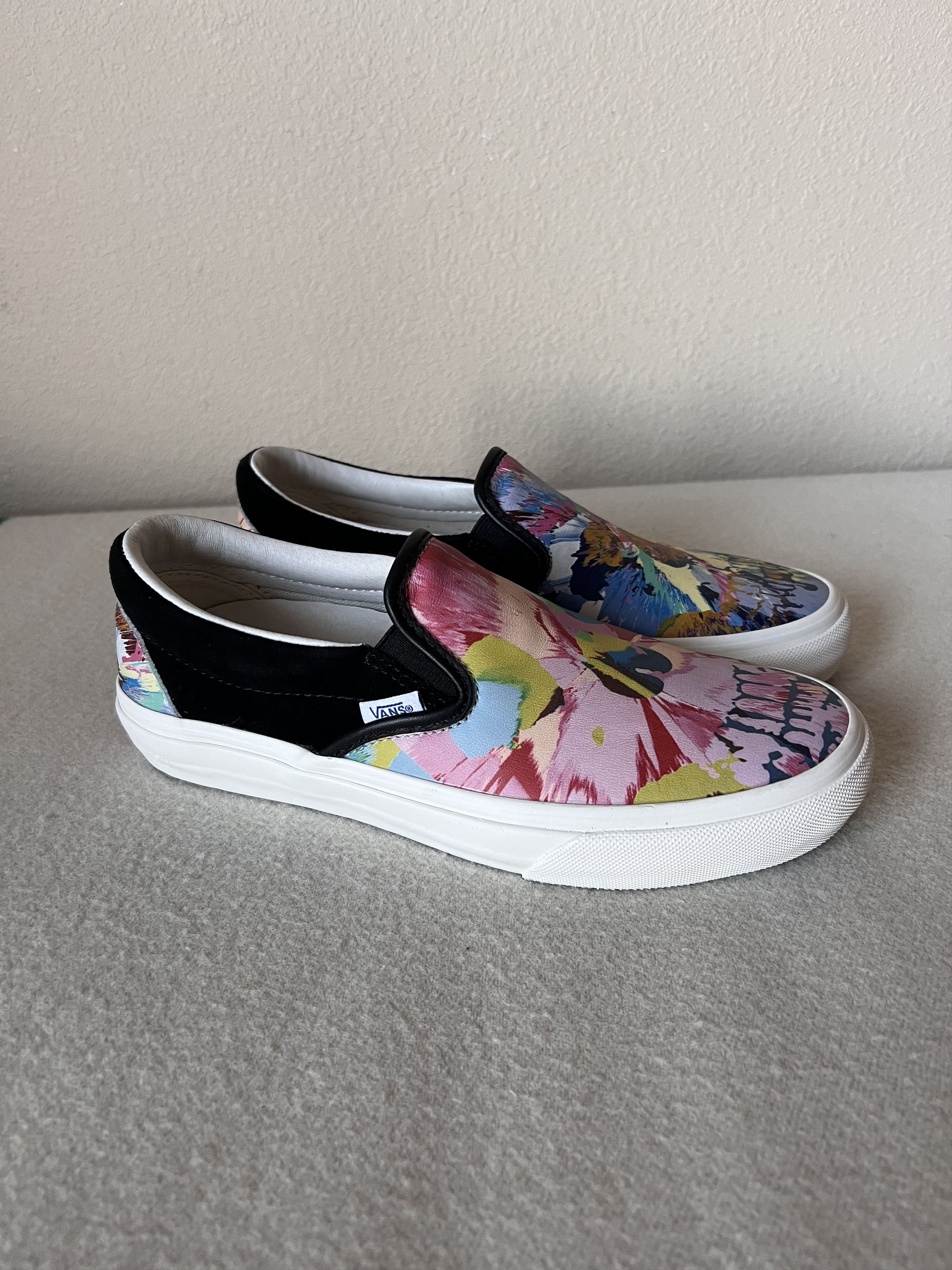 image of Damien Hirst Vans Slip On Skull Splatter Shoes in Black, Men's (Size 6)