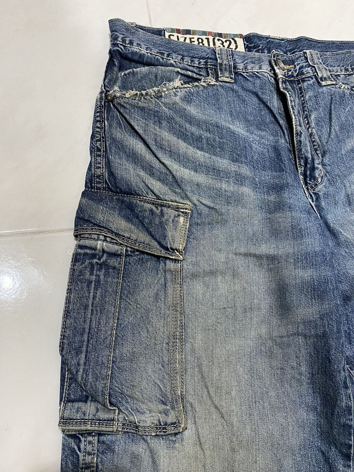 Gap GAP Distressed Cargo Jean Size US 32 / EU 48 - 6 Thumbnail