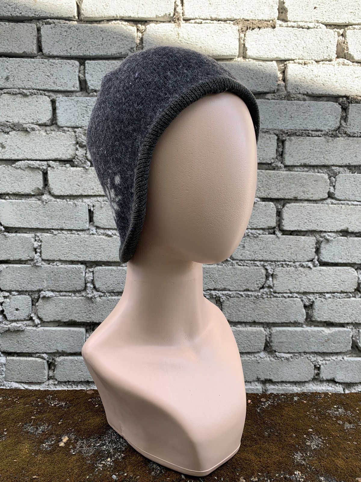 Japanese Brand Steals! Native Navajo Style Design Beanie Hat Size ONE SIZE - 3 Thumbnail
