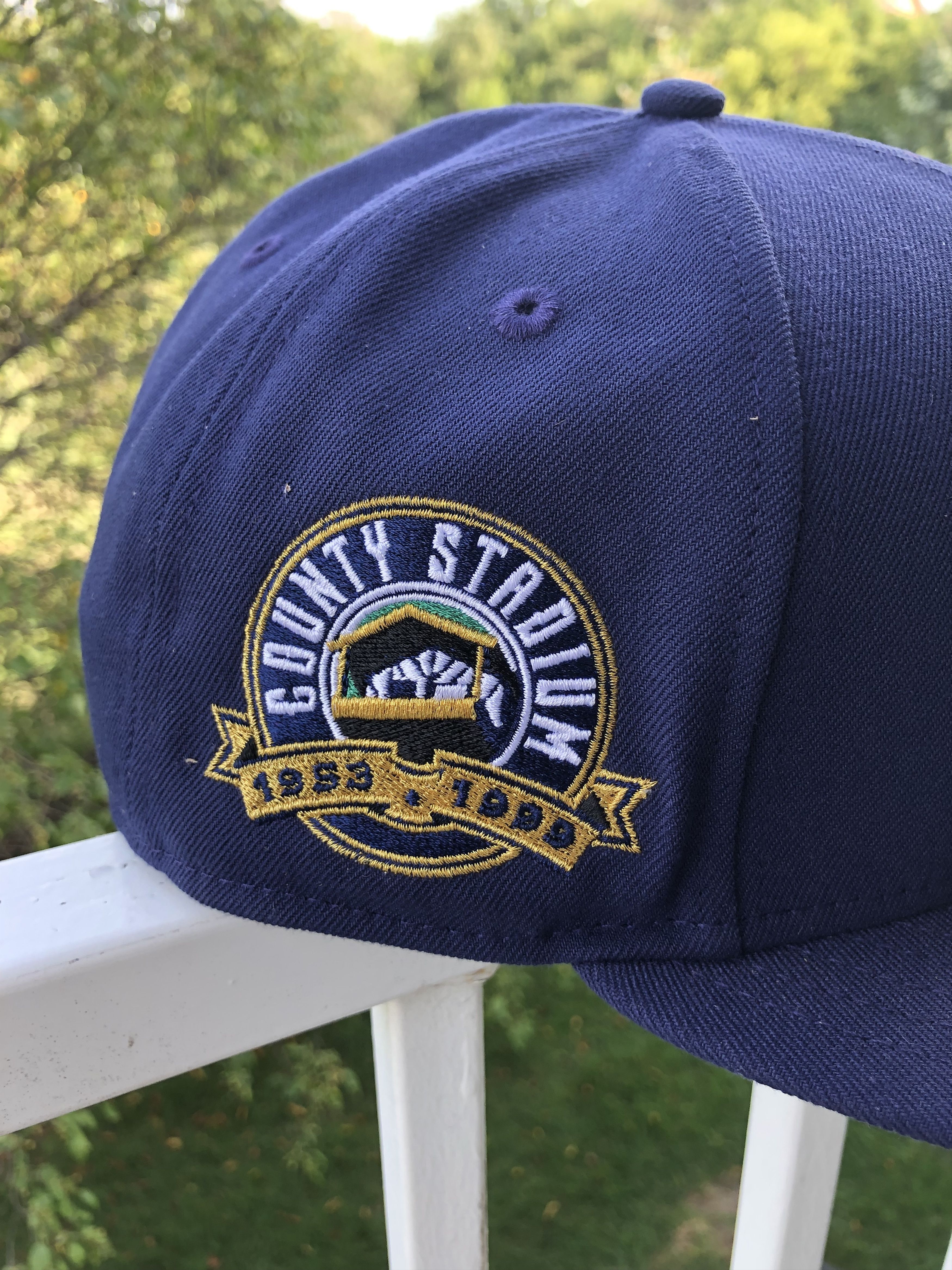 MLB 7 7/8 New Era Milwaukee Brewers Country Stadium Pat Fitted Size ONE SIZE - 2 Thumbnail