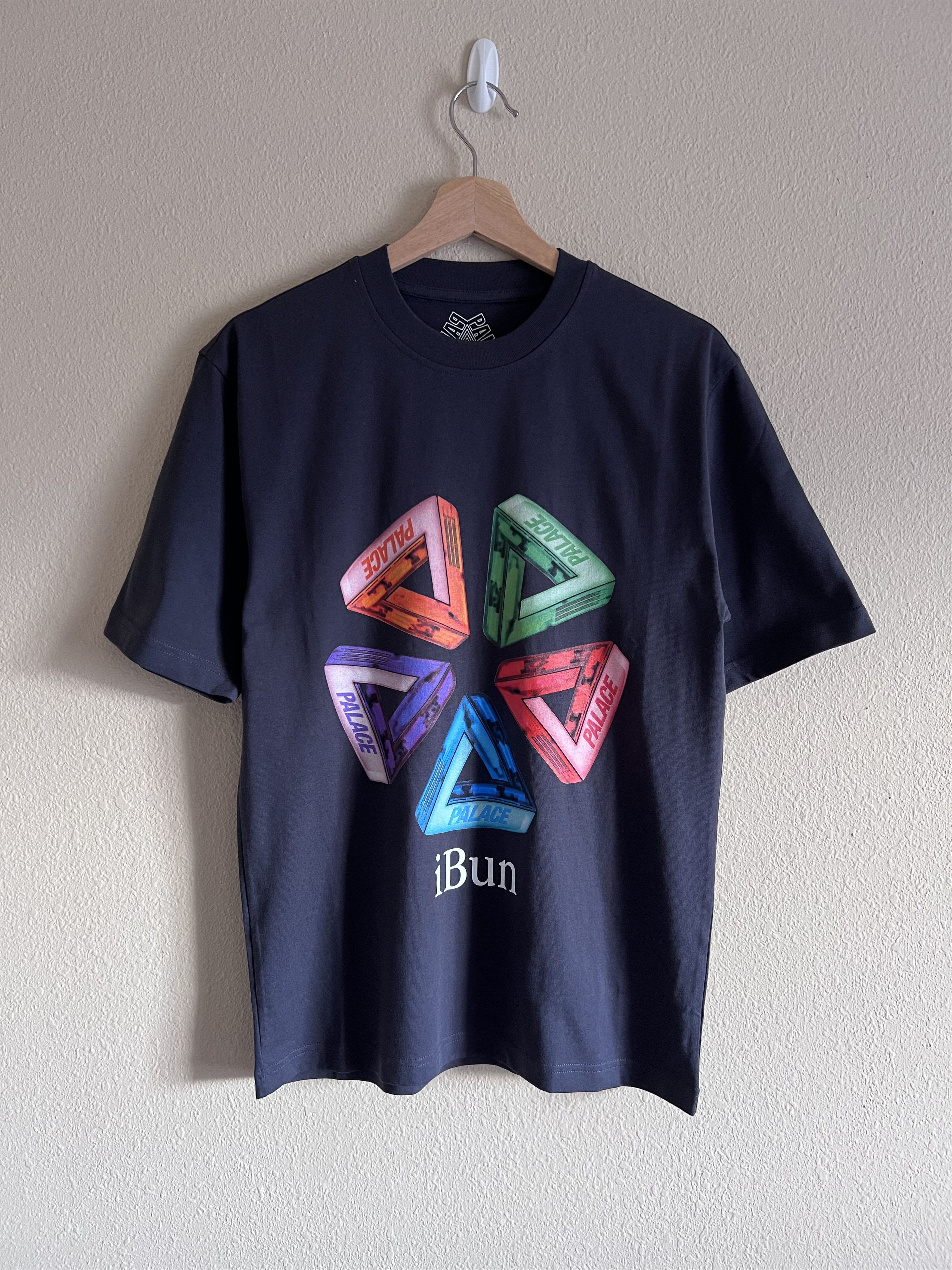 人気 ☆PALACE☆ RACEY T-SHIRT NAVY - 25SS Palace Racey T-Shirt Navy Men's - SS25 - US