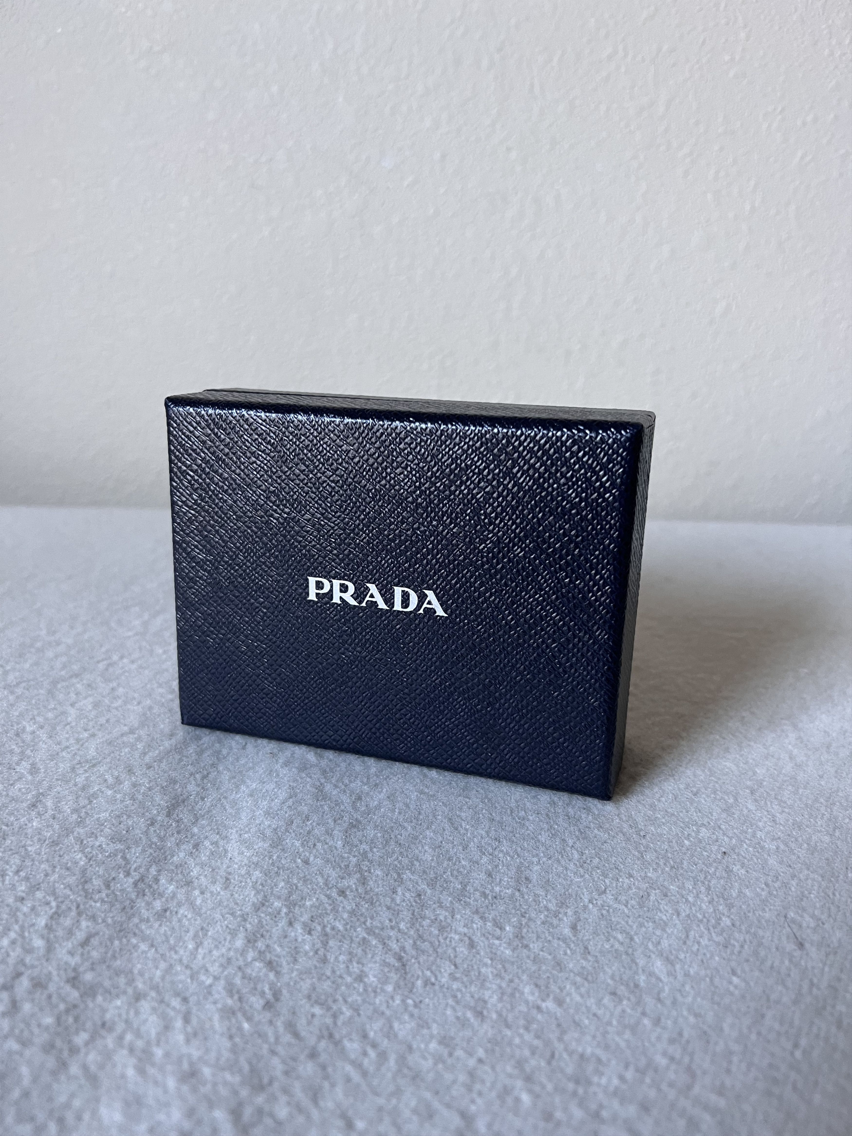 Prada Prada Saffiano Leather Logo Wallet in Black Size ONE SIZE - 7 Thumbnail