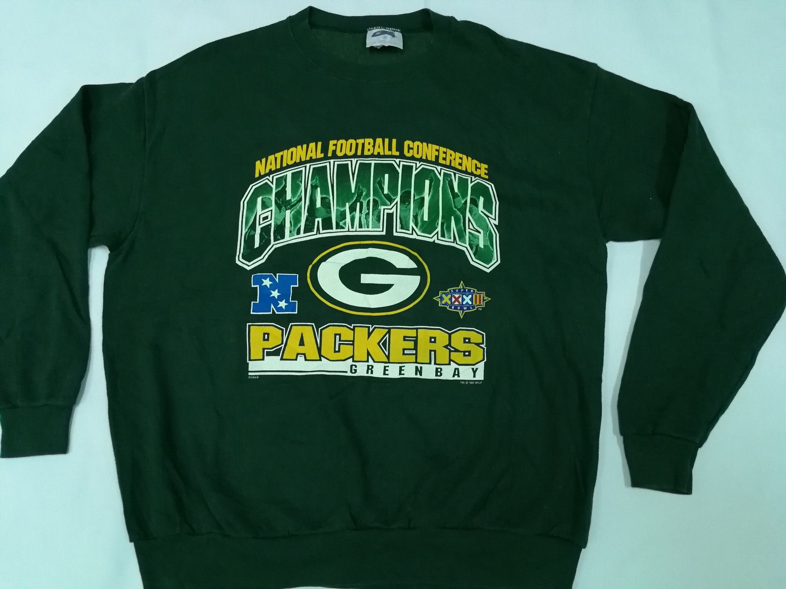 Image of Made In USA x Nfl Vintage 90's Nfl 1997 Green Bay Packers Sweatshirt, Men's (Size XL)