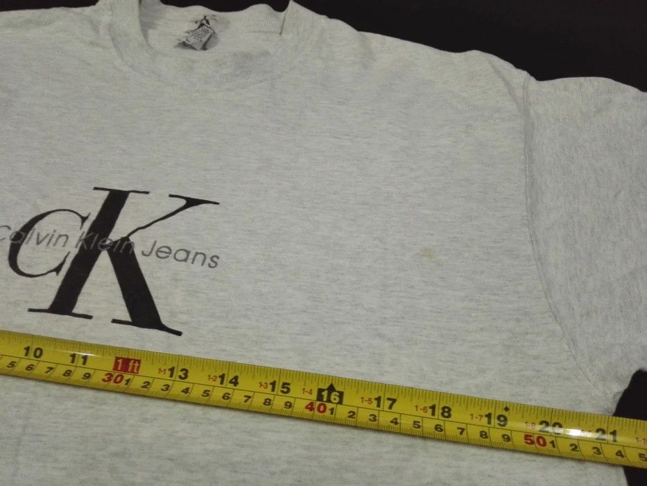 Calvin Klein VINTAGE 90s CK CALVIN KLEIN JEANS SPELL OUT LOGO T SHIRT Size US L / EU 52-54 / 3 - 4 Thumbnail