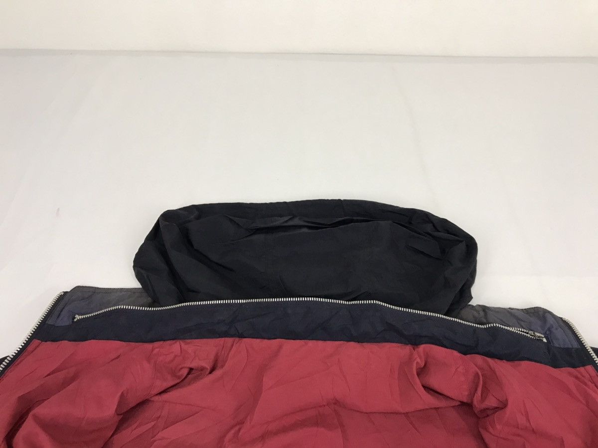 Japanese Brand Hatton Court Sports Big Logo Windbreaker Jacket Surfing Size US M / EU 48-50 / 2 - 15 Thumbnail