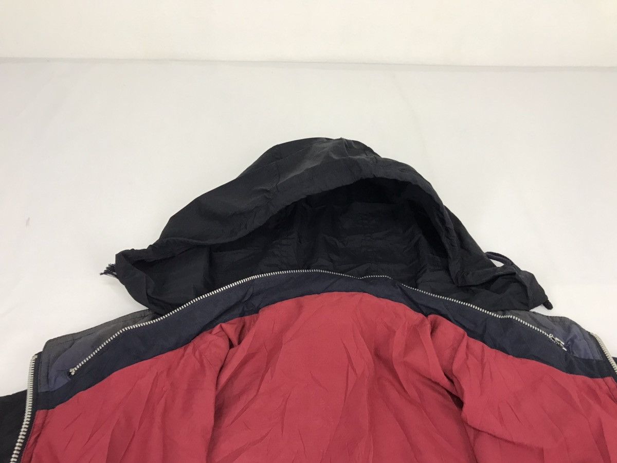 Japanese Brand Hatton Court Sports Big Logo Windbreaker Jacket Surfing Size US M / EU 48-50 / 2 - 16 Thumbnail