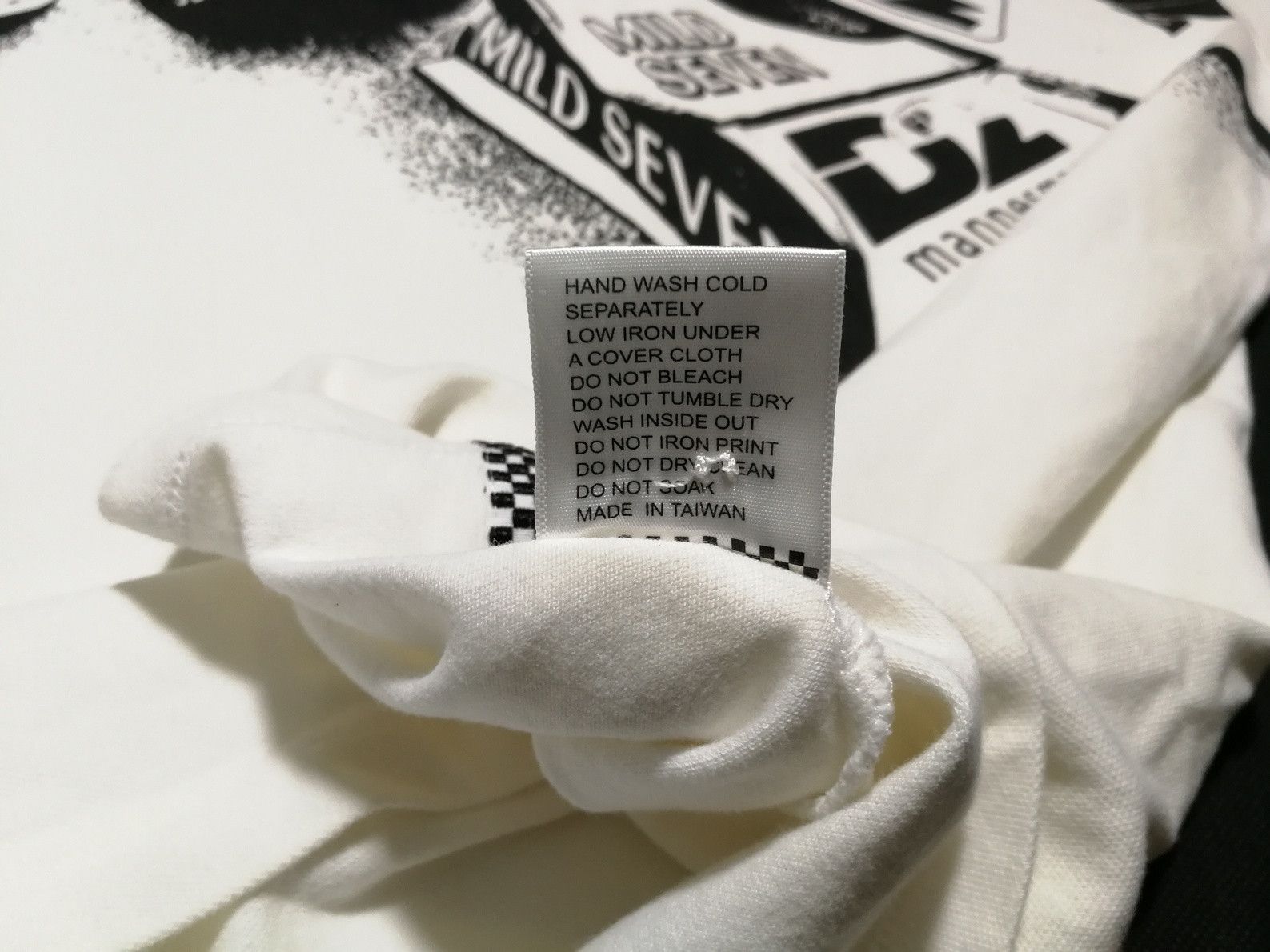 Vintage Vintage Mild Seven B F1 Racing Team Mannesmann Polo Tee Size US L / EU 52-54 / 3 - 10 Thumbnail